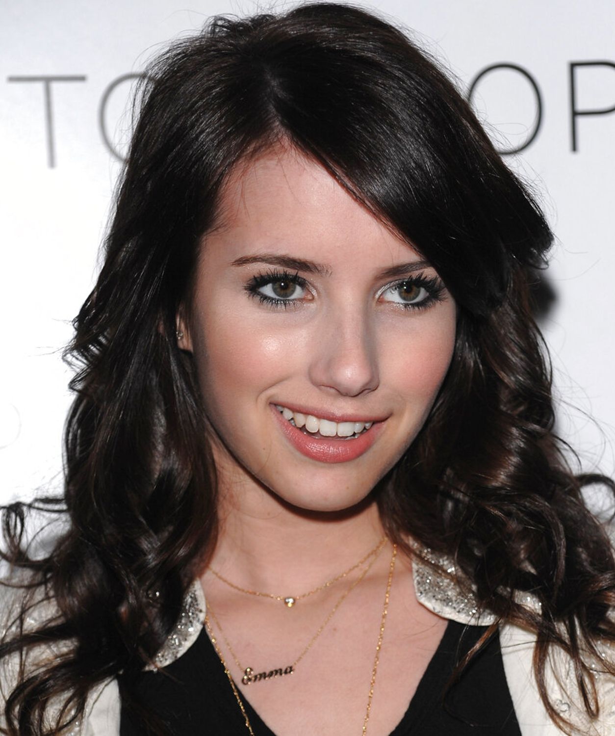 emmarobertsorg022.jpg emmarobertsorg022.jpg