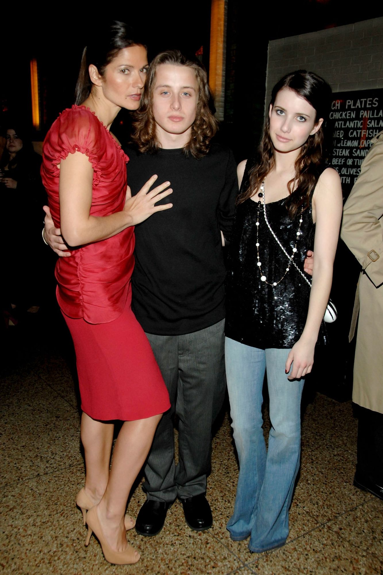 emmarobertsorg006.jpg emmarobertsorg006.jpg