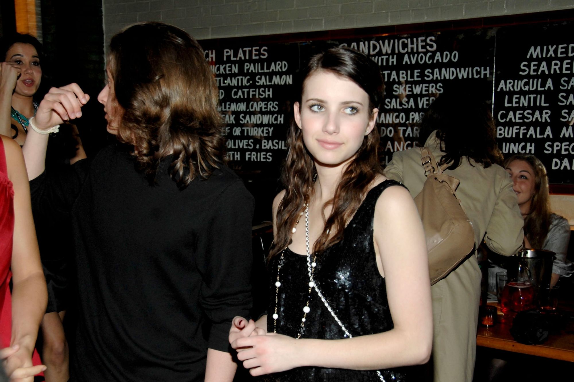 emmarobertsorg019.jpg emmarobertsorg019.jpg