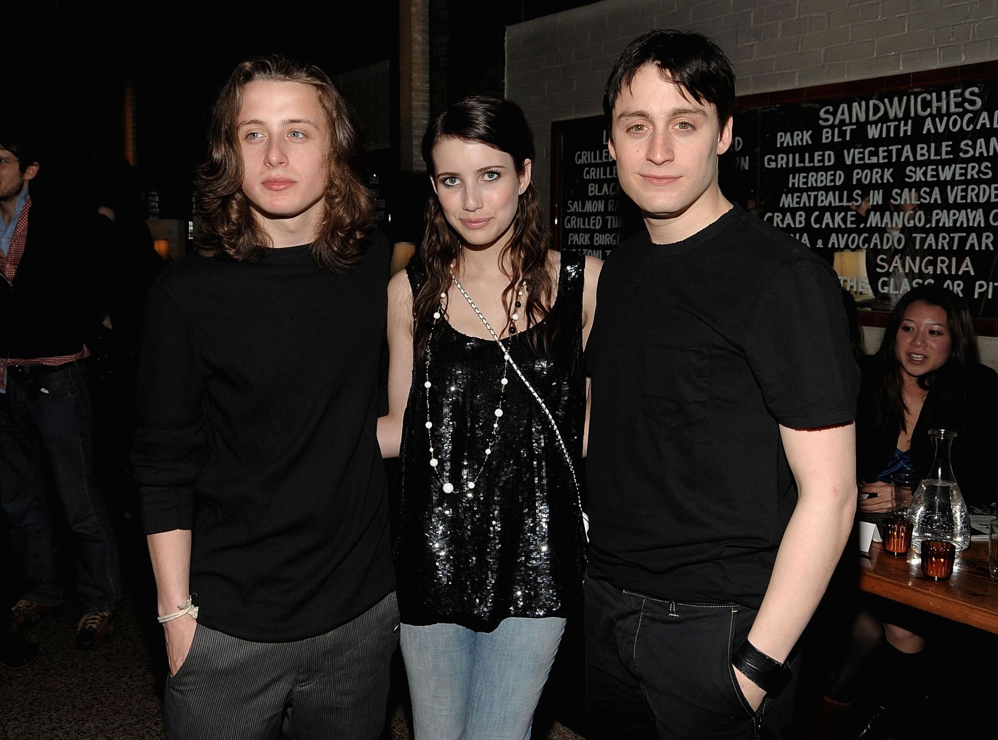 emmarobertsorg032.jpg emmarobertsorg032.jpg