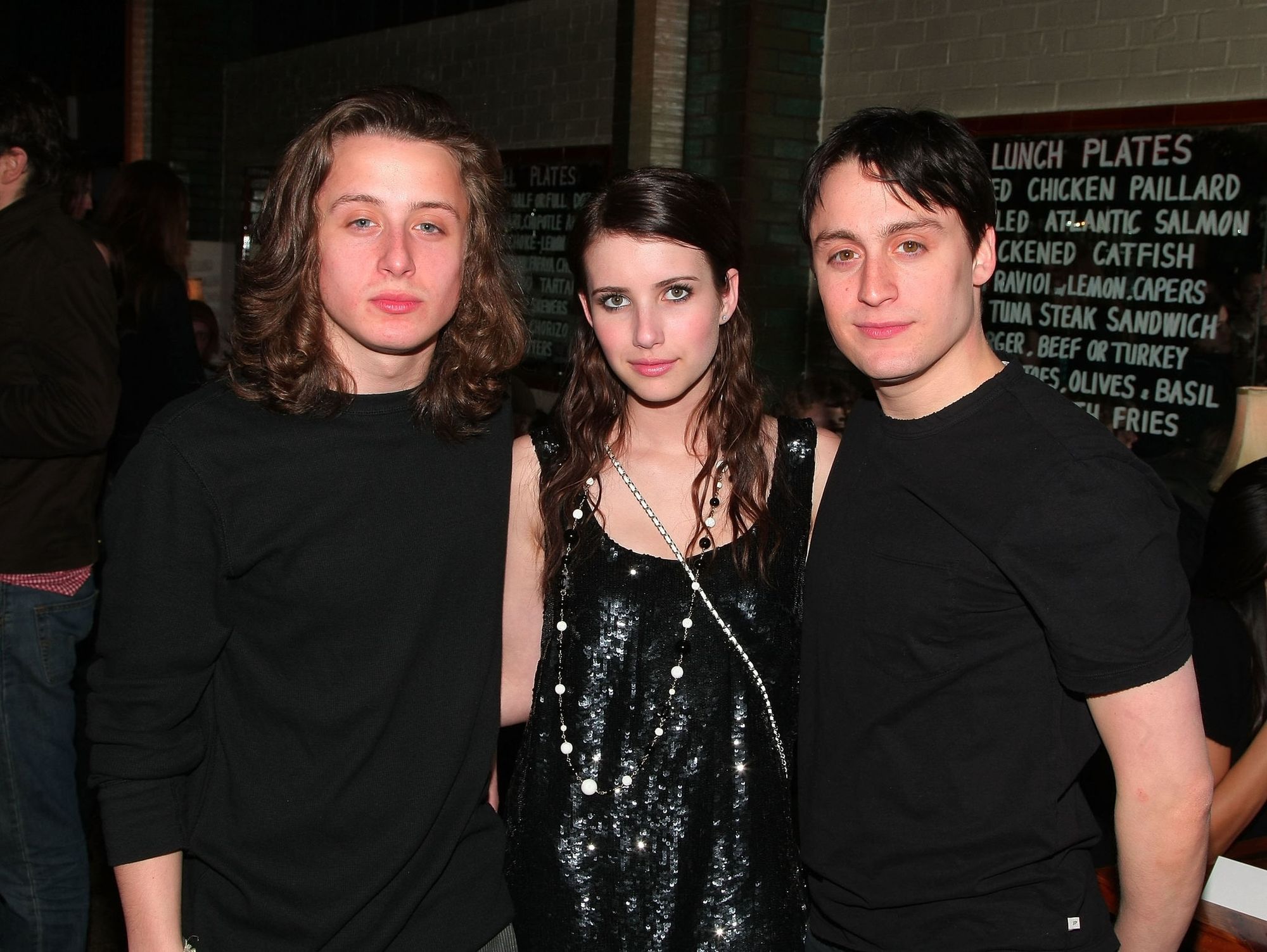 emmarobertsorg033.jpg emmarobertsorg033.jpg