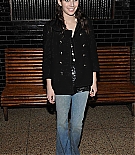 Filename=emmarobertsorg002.jpg
Filesize=490KiB
Dimensions=1279x2000
Date added=Dec 12, 2015 emmarobertsorg002.jpg