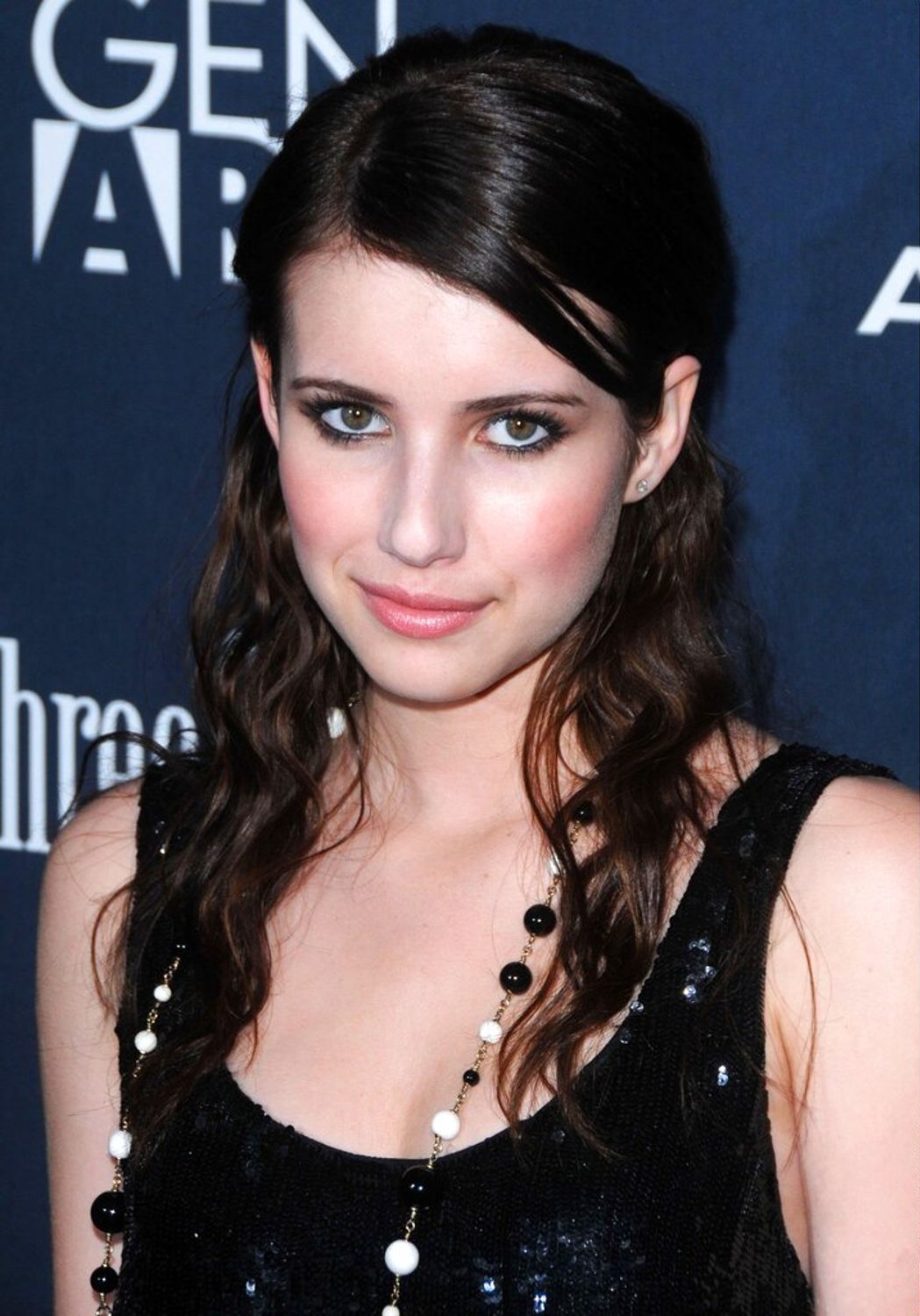 emmarobertsorg029.jpg emmarobertsorg029.jpg