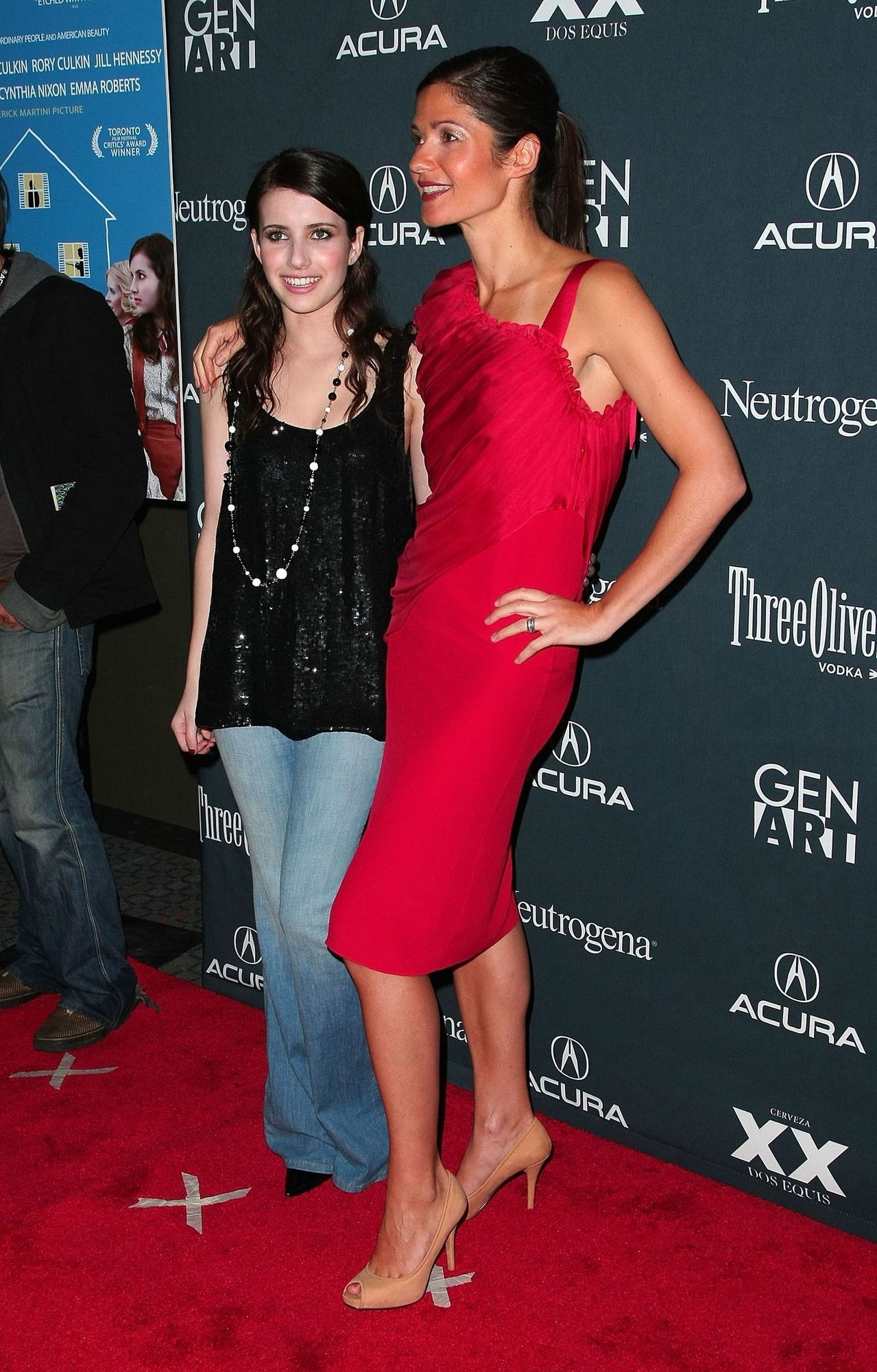 emmarobertsorg050.jpg emmarobertsorg050.jpg