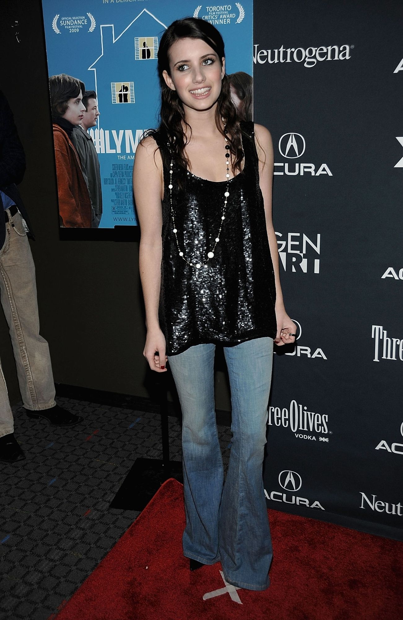 emmarobertsorg051.jpg emmarobertsorg051.jpg