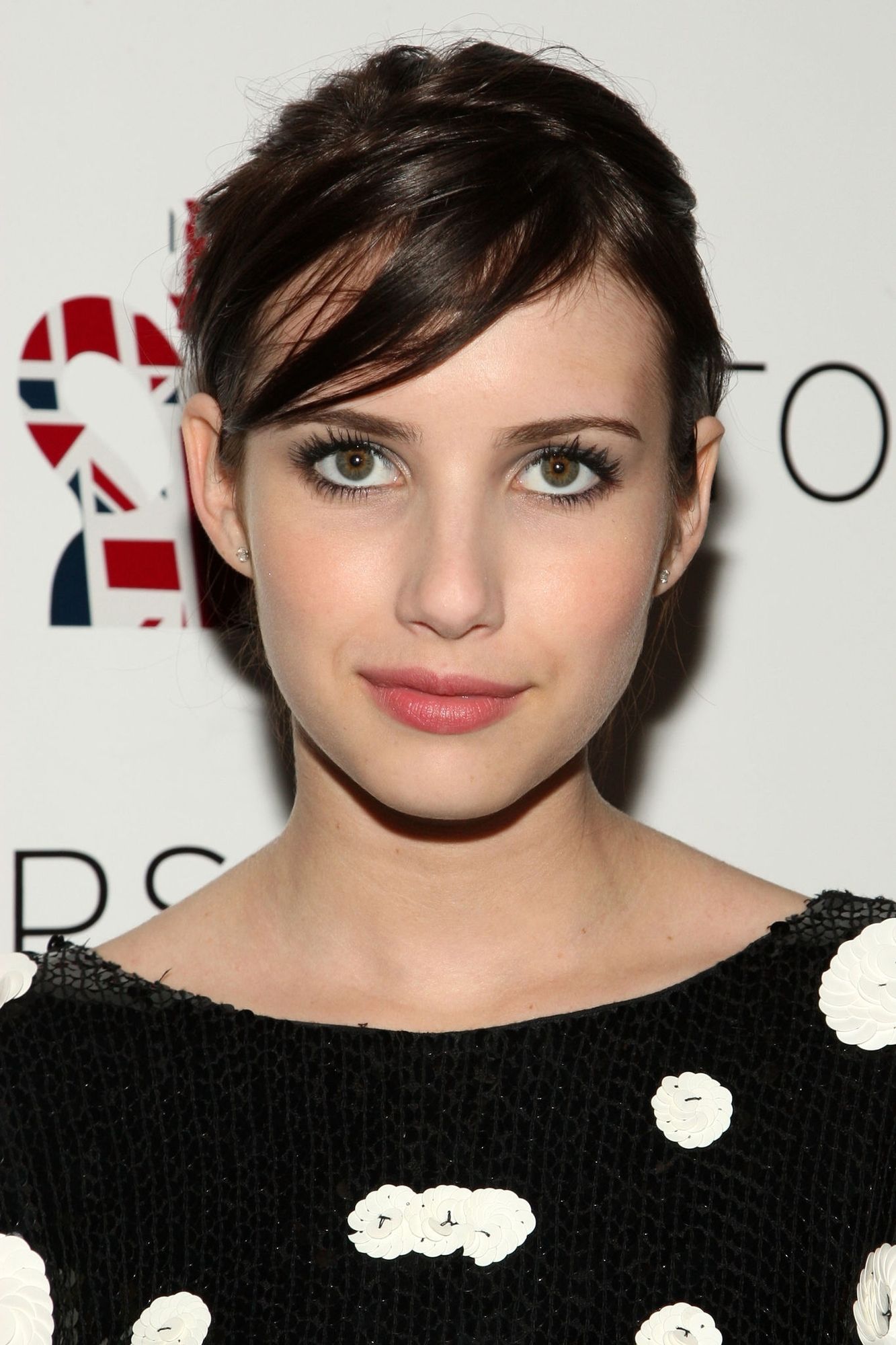 emmarobertsorg001.jpg emmarobertsorg001.jpg