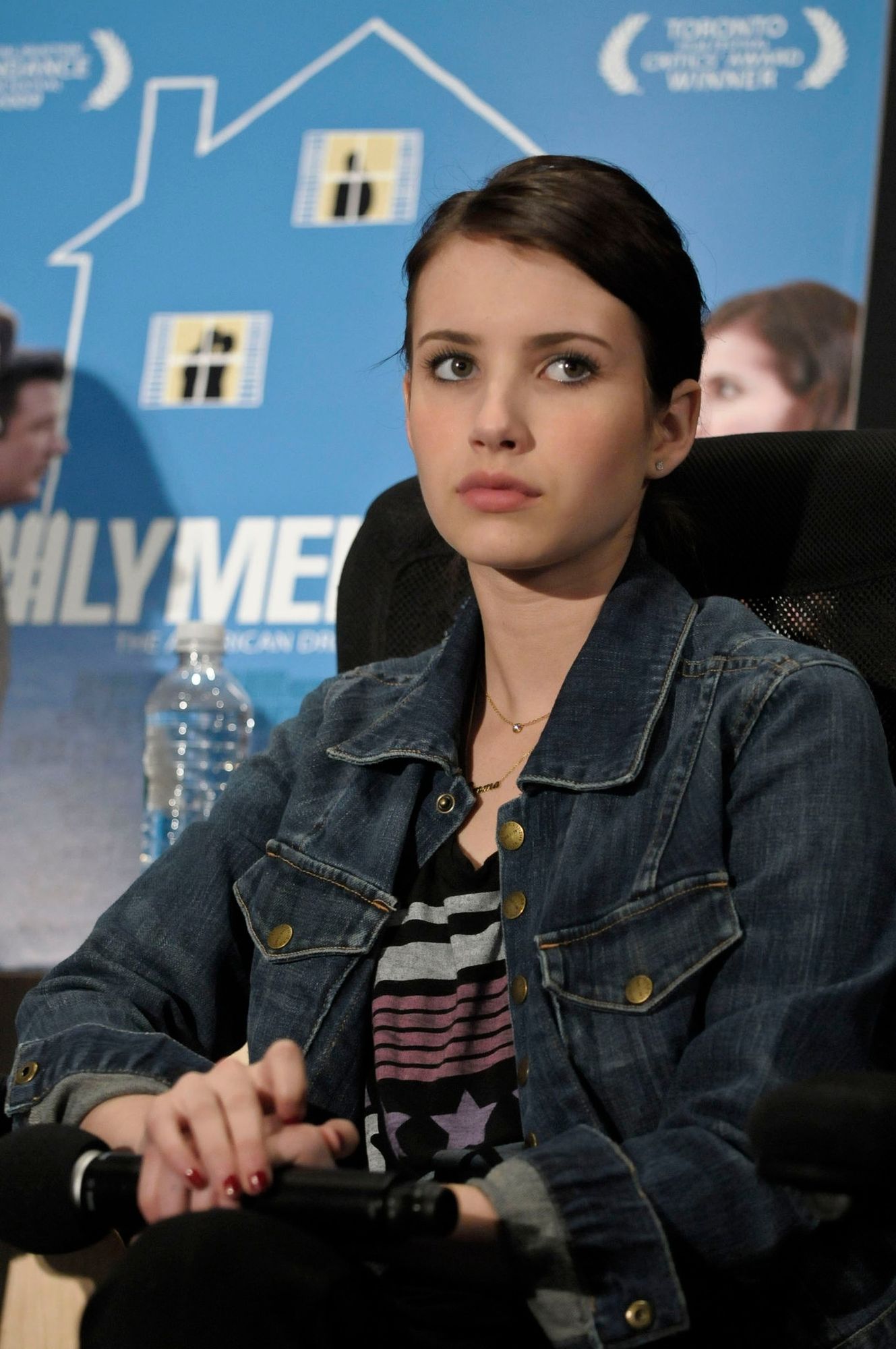 emmarobertsorg003.jpg emmarobertsorg003.jpg