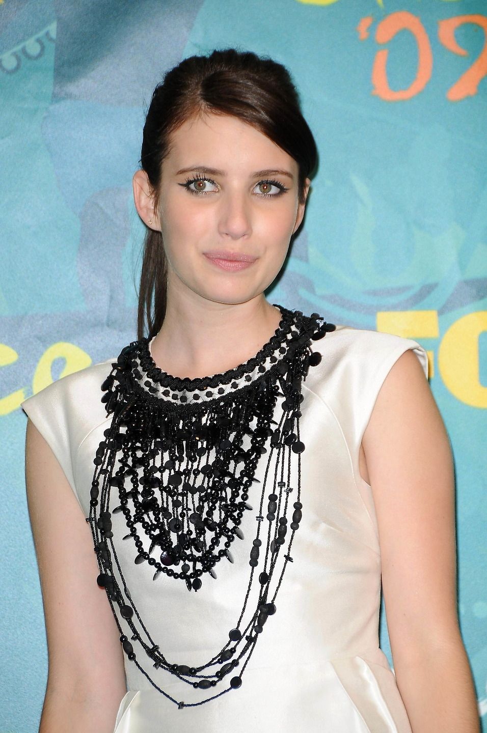emmarobertsorg009.jpg emmarobertsorg009.jpg