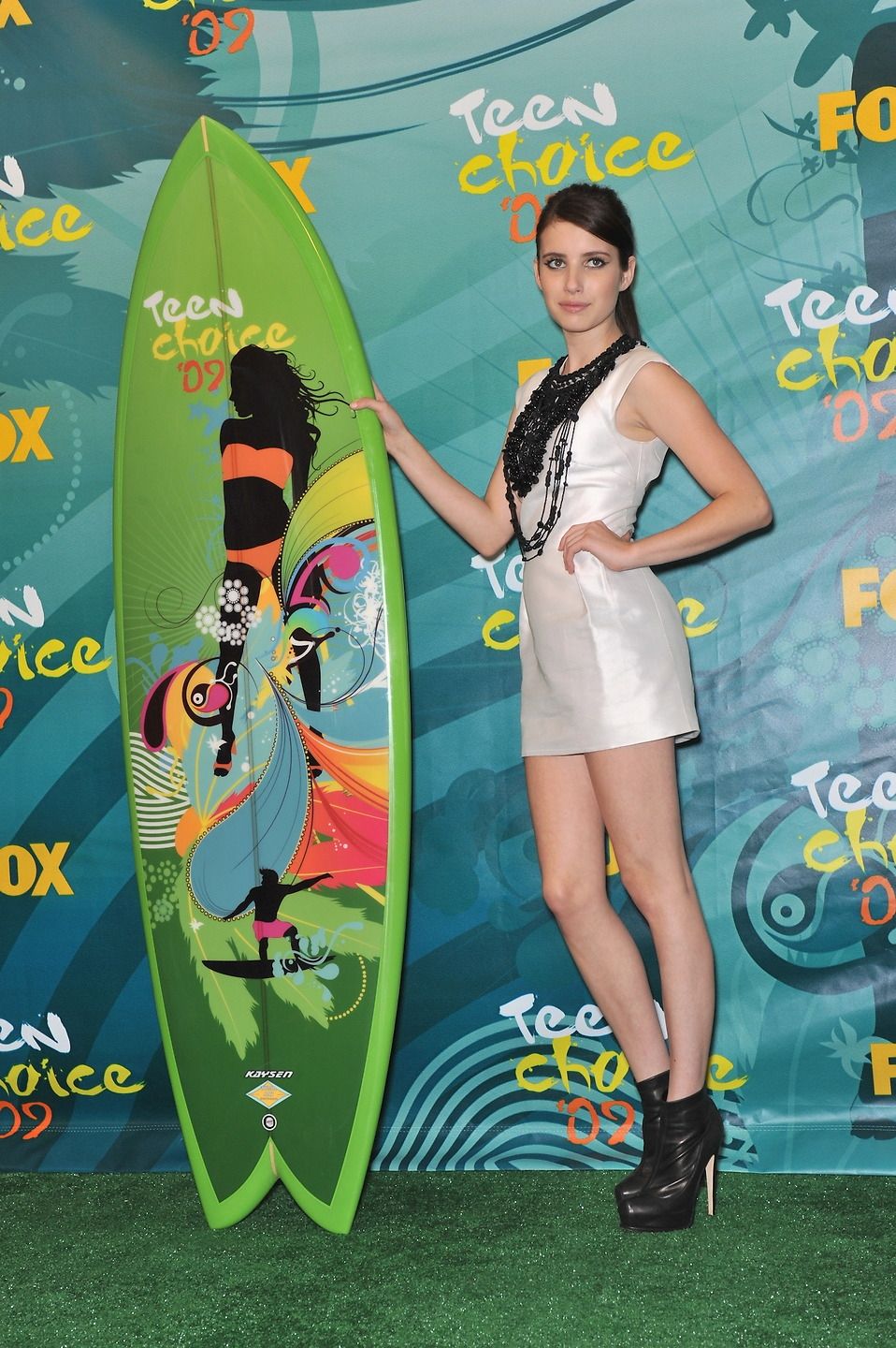 emmarobertsorg018.jpg emmarobertsorg018.jpg
