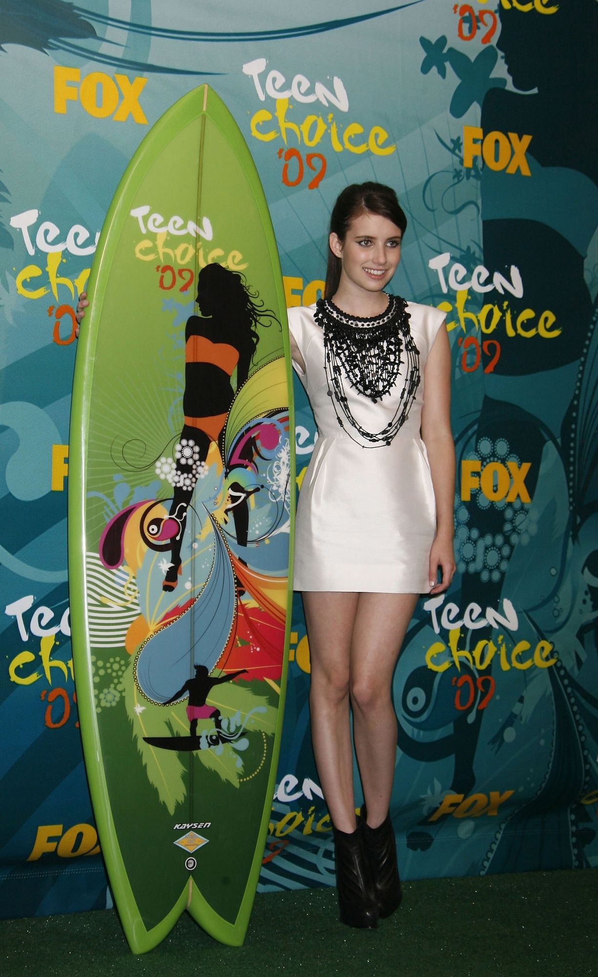 emmarobertsorg037.jpg emmarobertsorg037.jpg