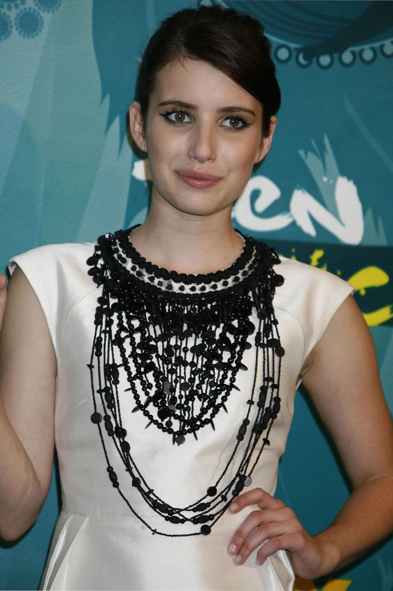 emmarobertsorg048.jpg emmarobertsorg048.jpg