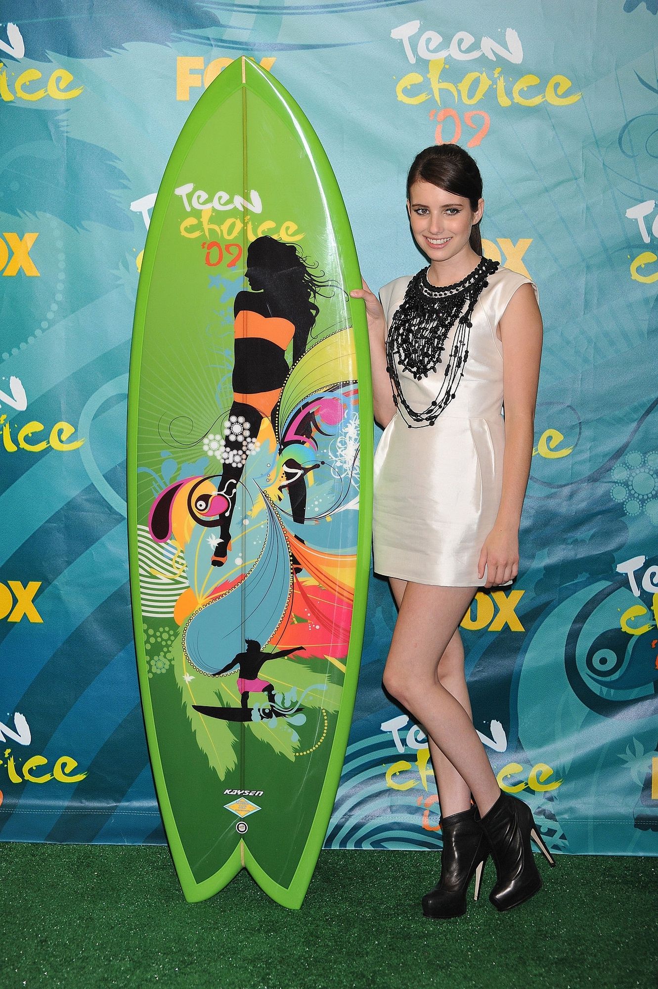 emmarobertsorg049.jpg emmarobertsorg049.jpg