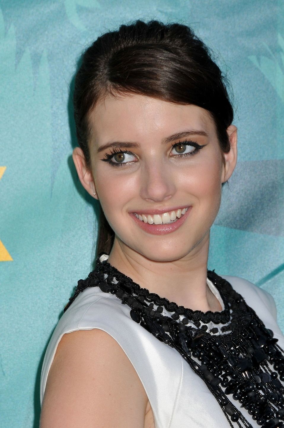 emmarobertsorg022.jpg emmarobertsorg022.jpg