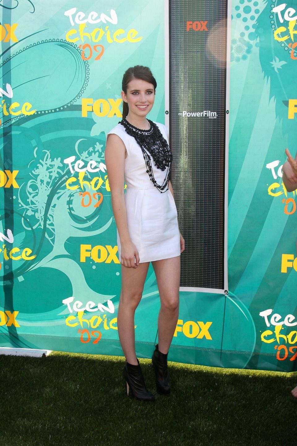 emmarobertsorg037.jpg emmarobertsorg037.jpg