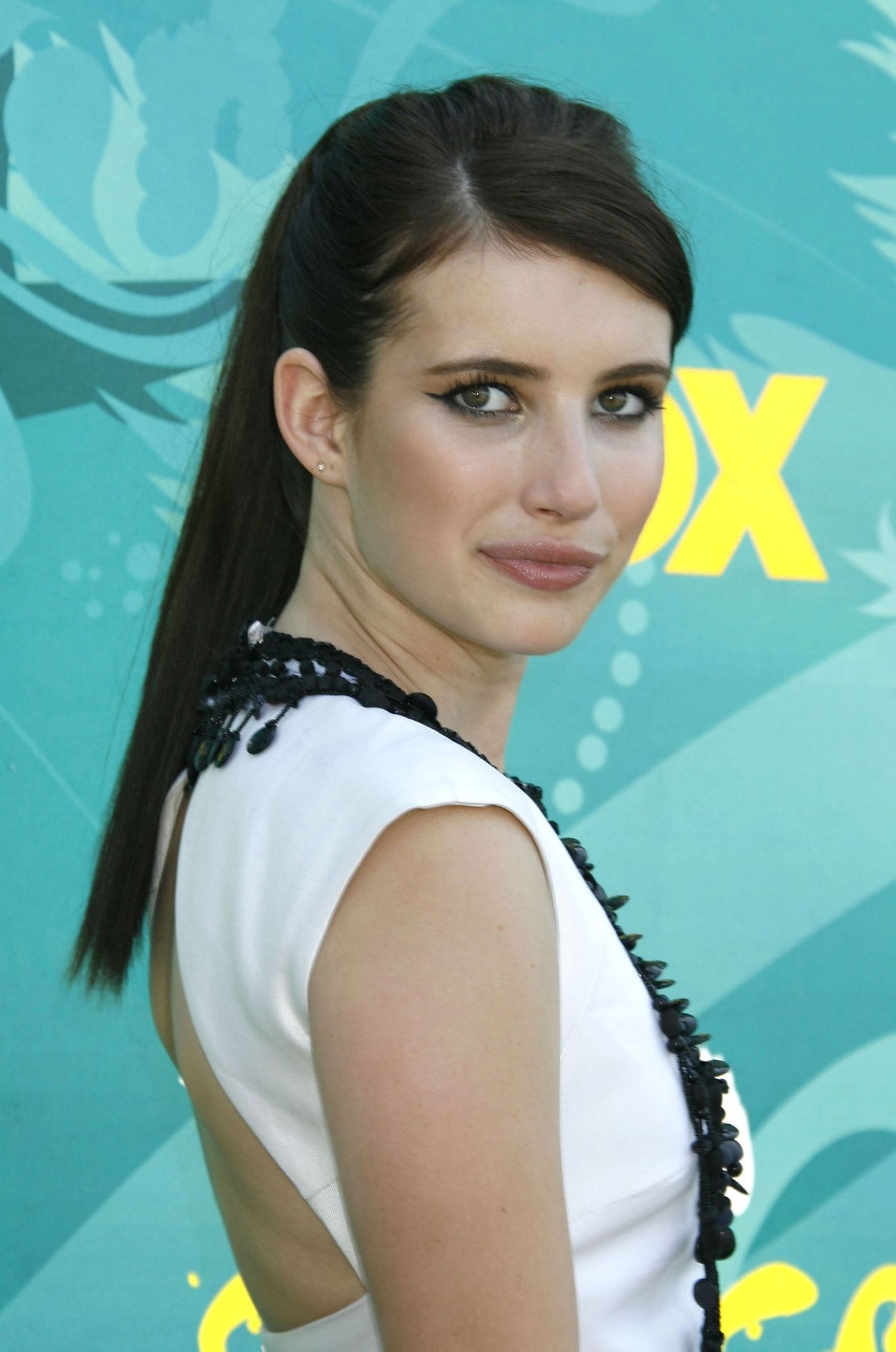 emmarobertsorg094.jpg emmarobertsorg094.jpg