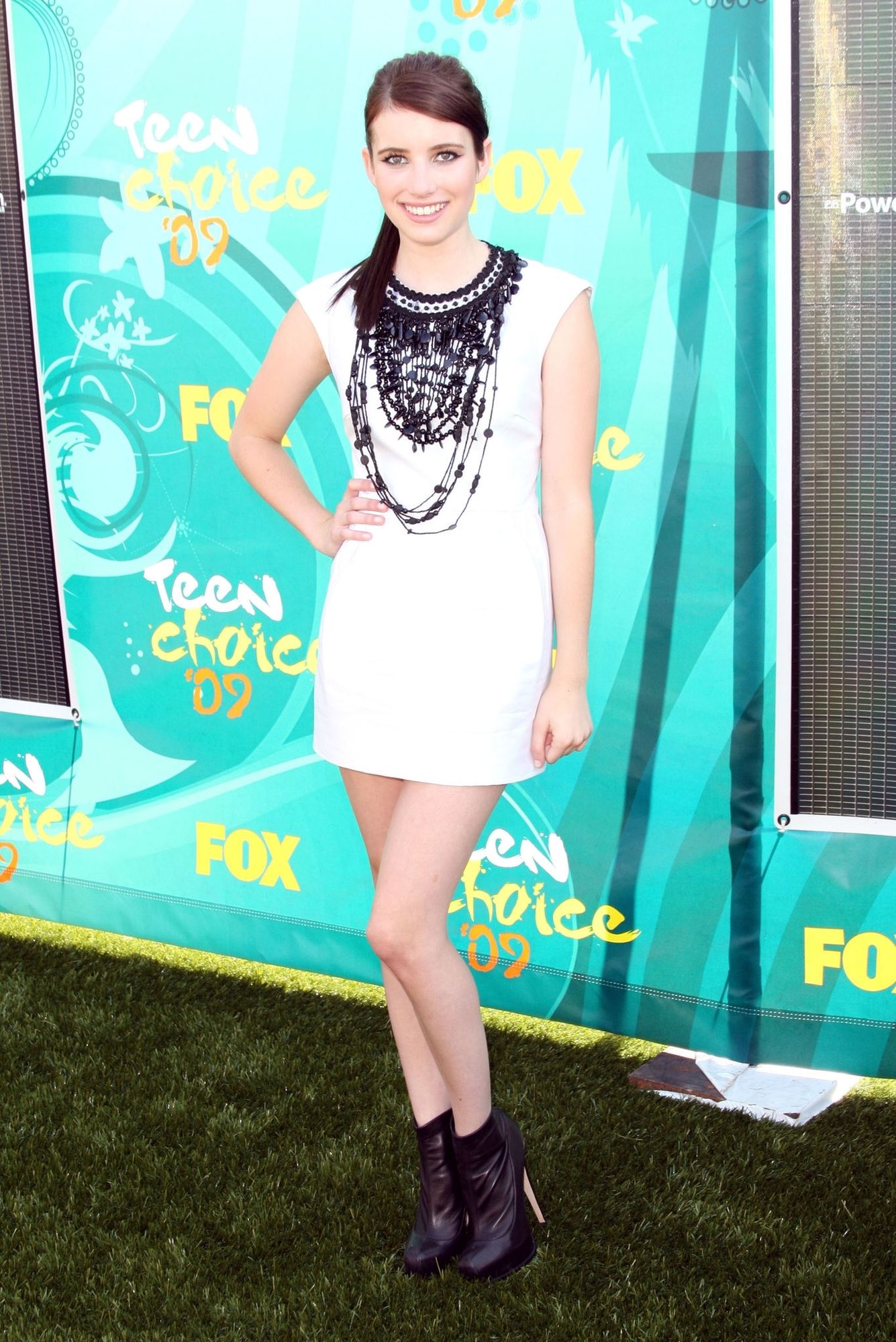 emmarobertsorg109.jpg emmarobertsorg109.jpg