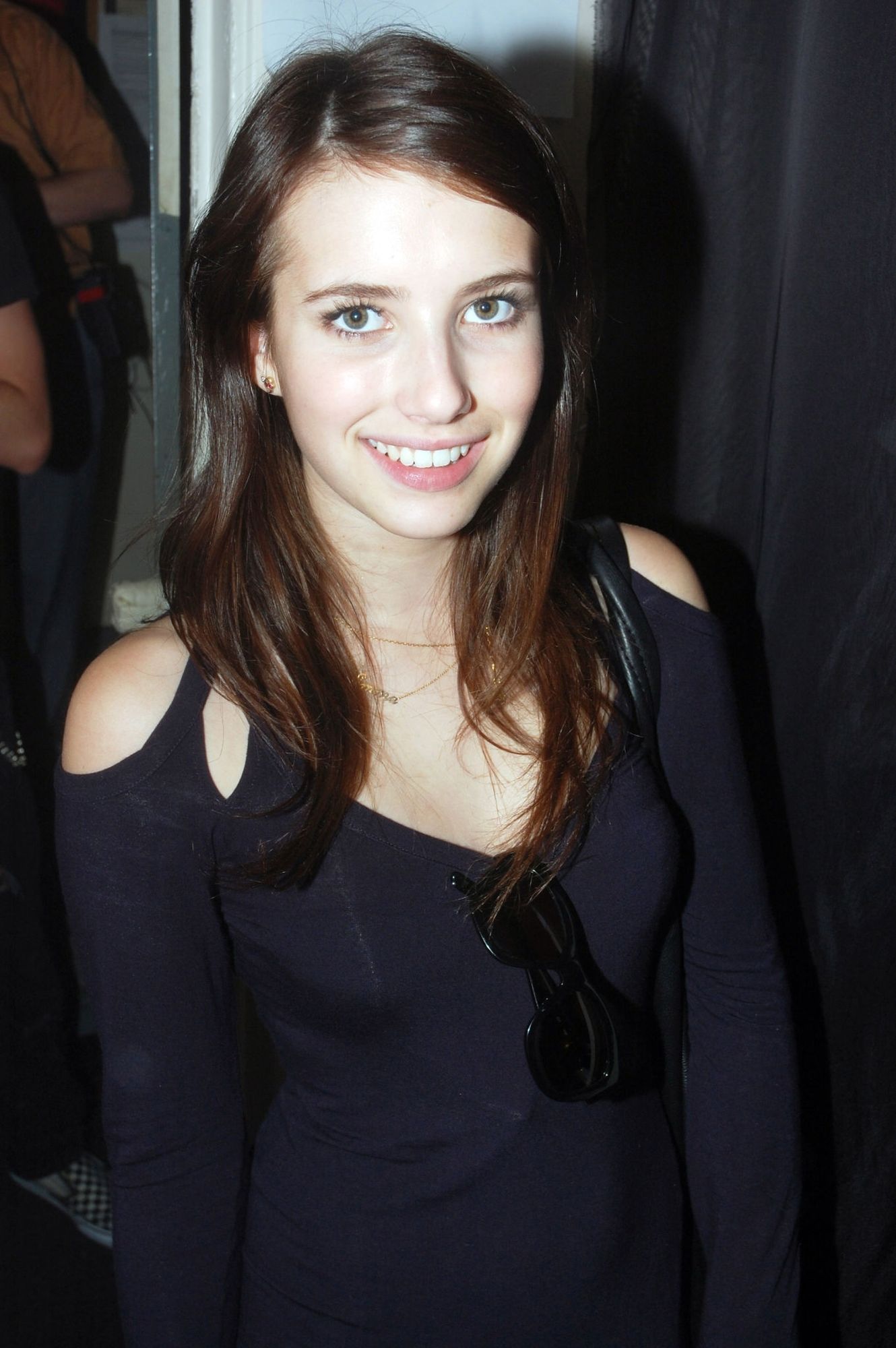 emmarobertsorg003.jpg emmarobertsorg003.jpg