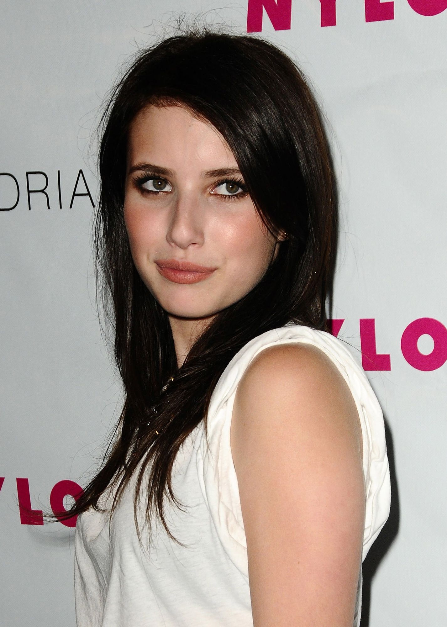 emmarobertsorg019.jpg emmarobertsorg019.jpg