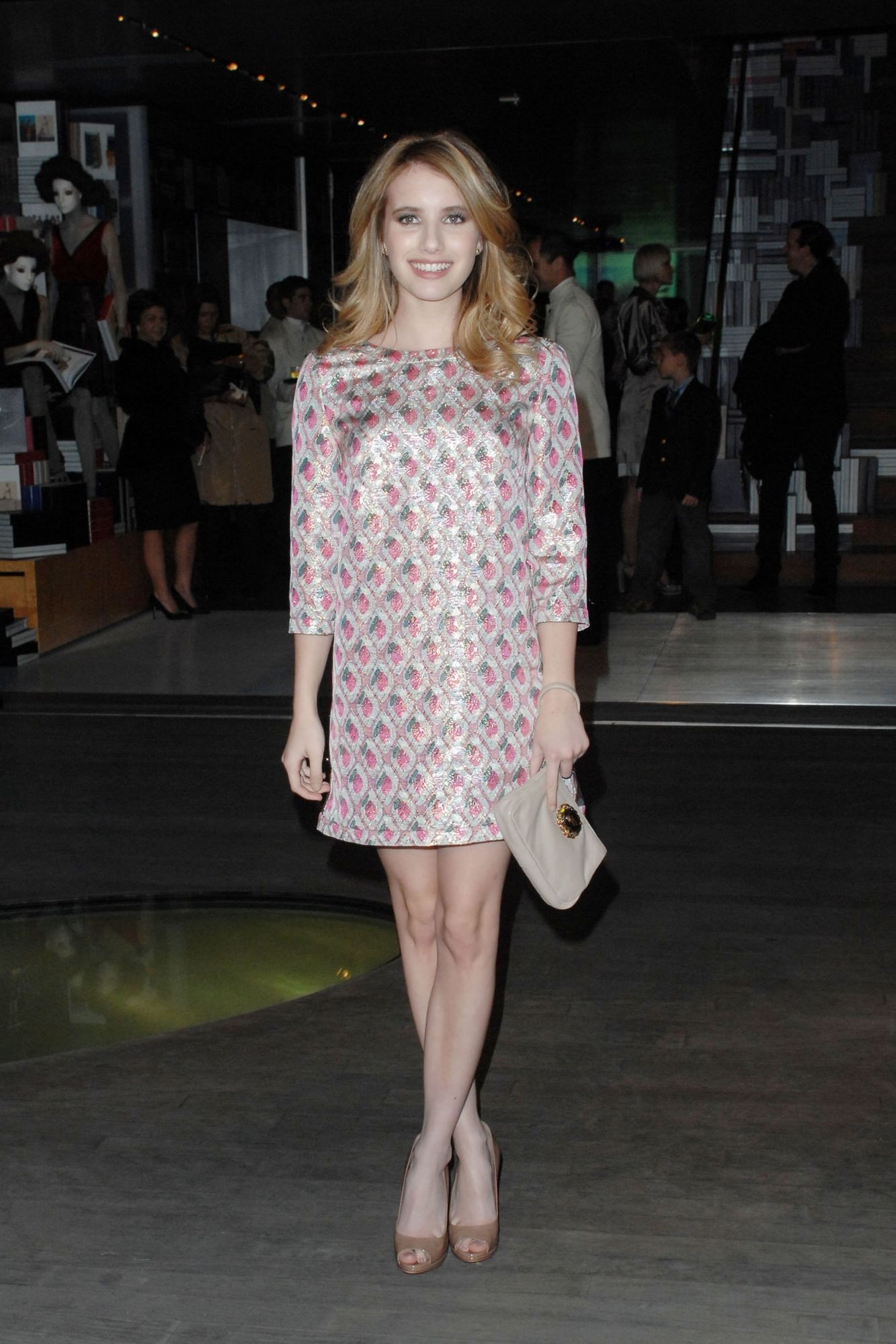 emmarobertsorg041.jpg emmarobertsorg041.jpg