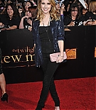 Filename=emmarobertsorg010.jpg
Filesize=193KiB
Dimensions=958x1440
Date added=Dec 13, 2015 emmarobertsorg010.jpg