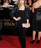 Filename=emmarobertsorg025.jpg
Filesize=214KiB
Dimensions=961x1440
Date added=Dec 13, 2015 emmarobertsorg025.jpg