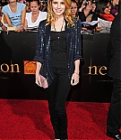 Filename=emmarobertsorg042.jpg
Filesize=192KiB
Dimensions=1046x1500
Date added=Jul 31, 2021 emmarobertsorg042.jpg
