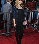 Filename=emmarobertsorg071.jpg
Filesize=327KiB
Dimensions=1332x2000
Date added=Jul 31, 2021 emmarobertsorg071.jpg