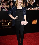 Filename=emmarobertsorg083.jpg
Filesize=389KiB
Dimensions=1362x2047
Date added=Jul 31, 2021 emmarobertsorg083.jpg