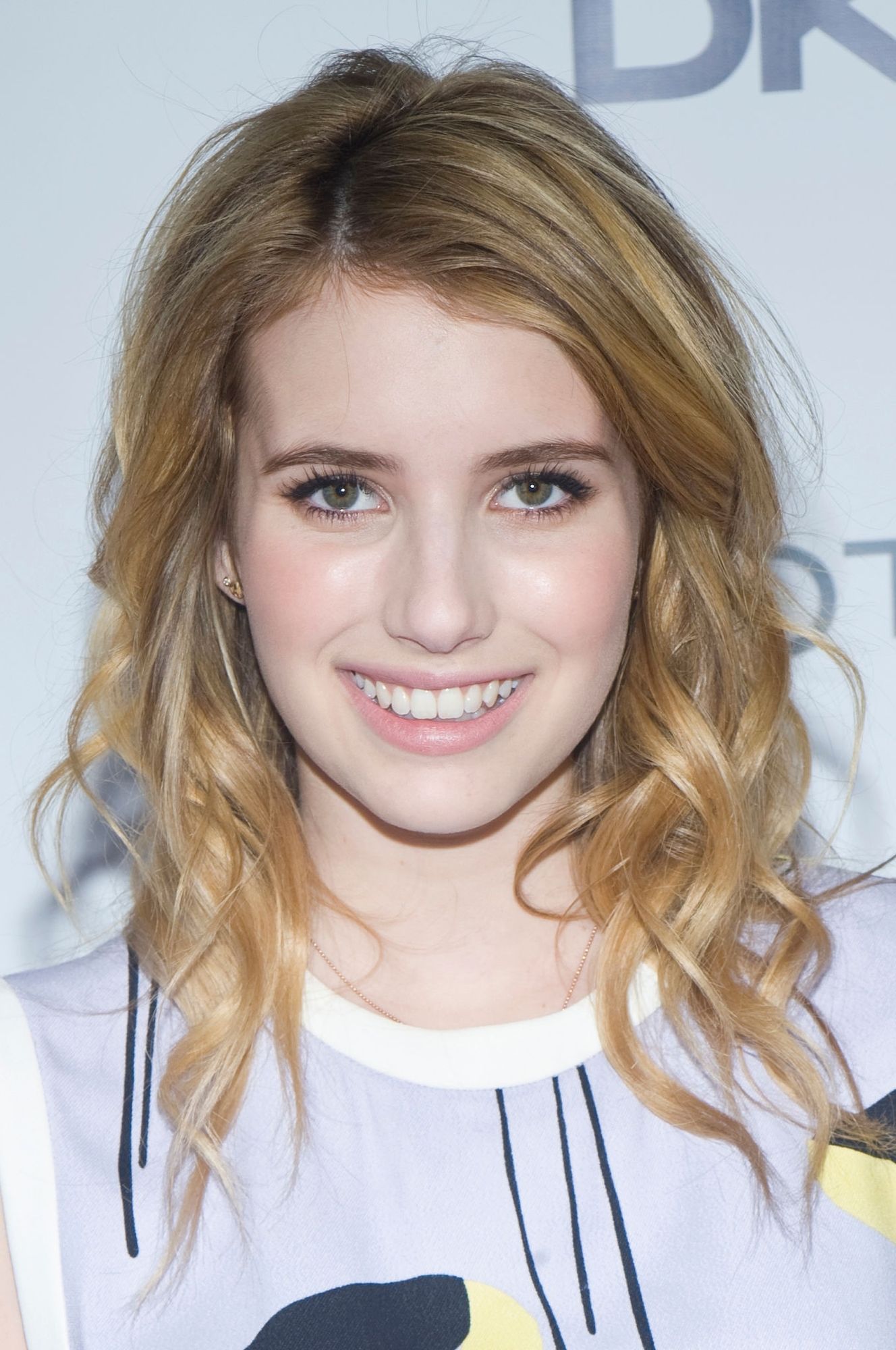 emmarobertsorg039.jpg