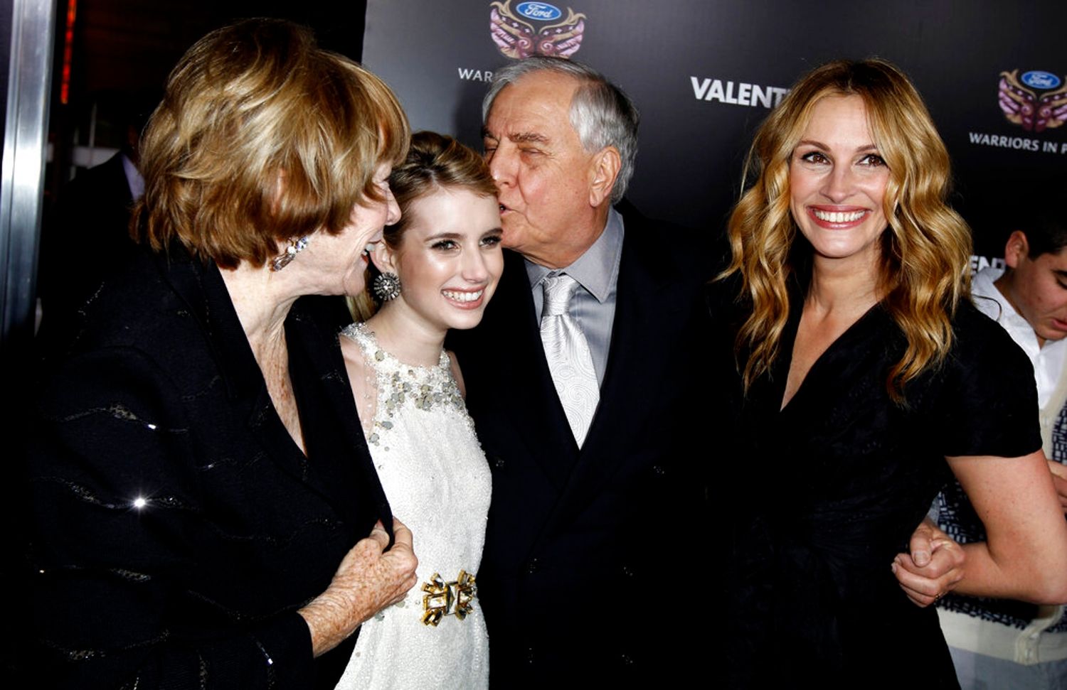 emmarobertsorg289.jpg emmarobertsorg289.jpg