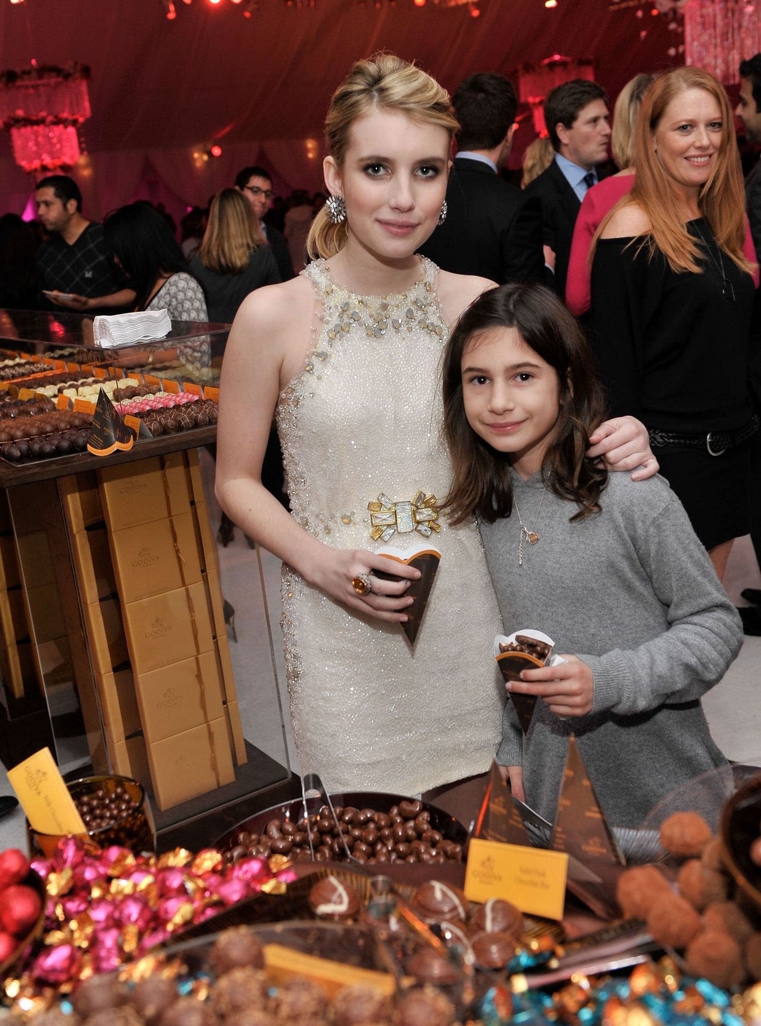 emmarobertsorg393.jpg emmarobertsorg393.jpg
