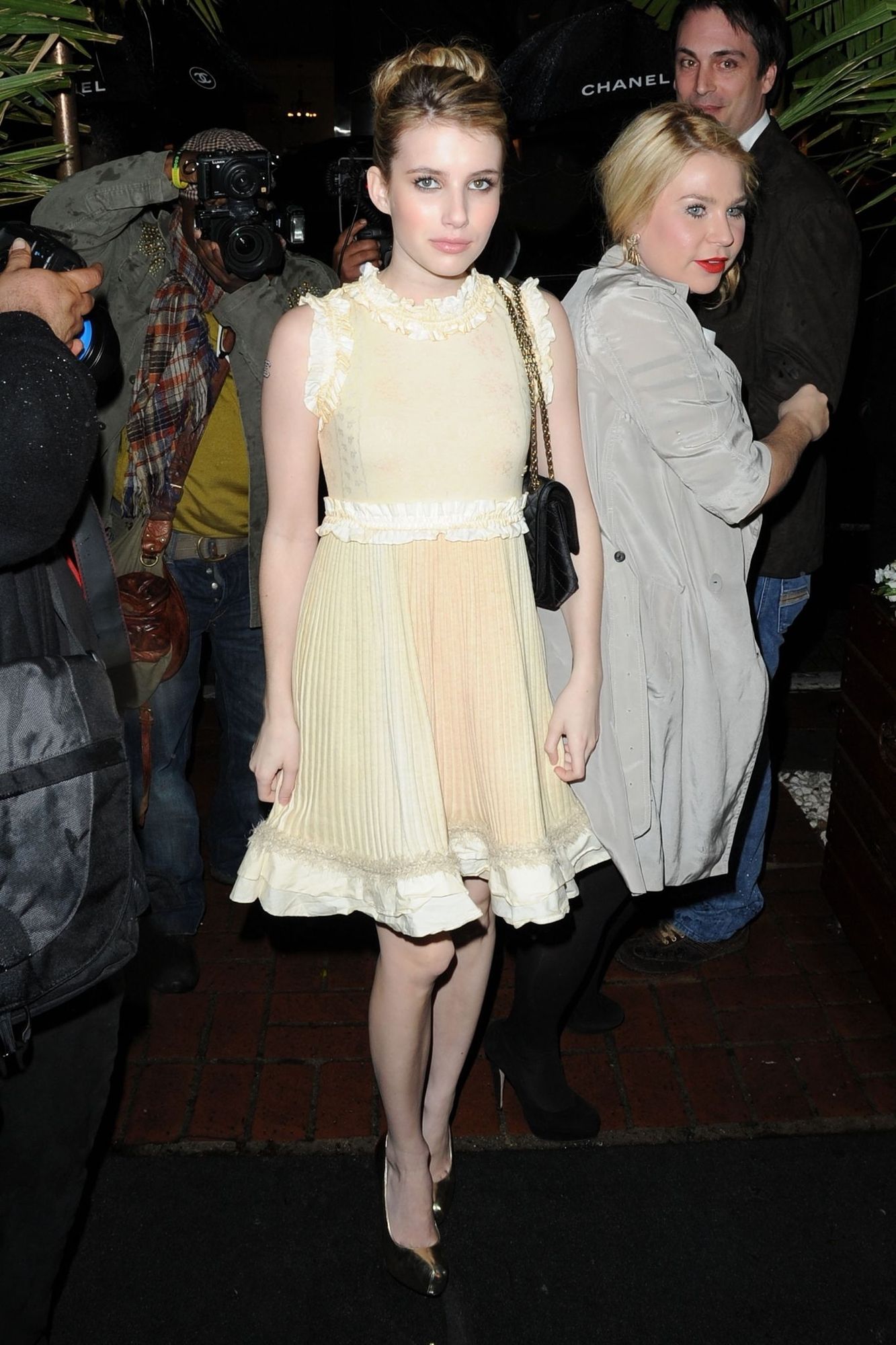 emmarobertsorg014.jpg emmarobertsorg014.jpg