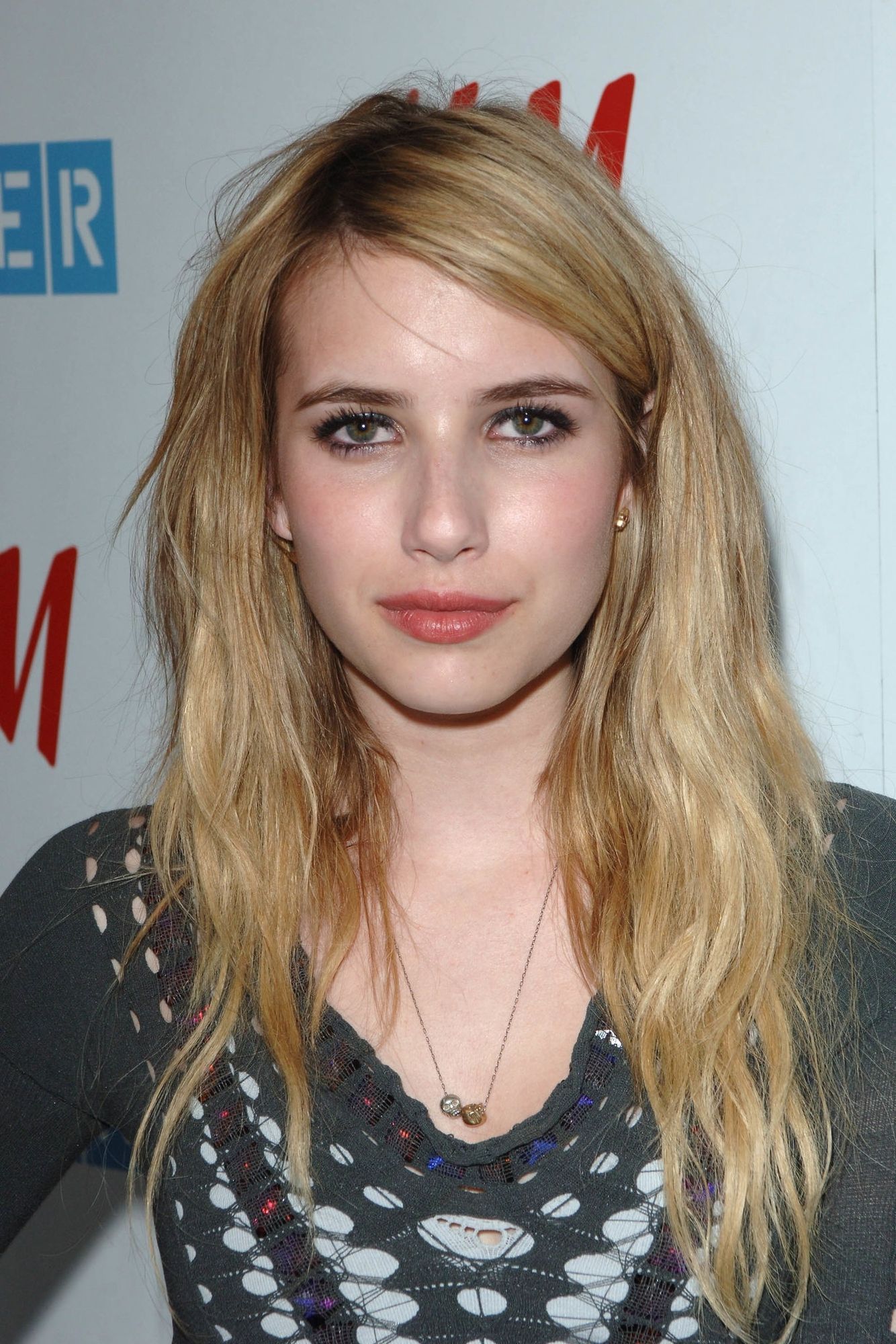 emmarobertsorg016.jpg emmarobertsorg016.jpg