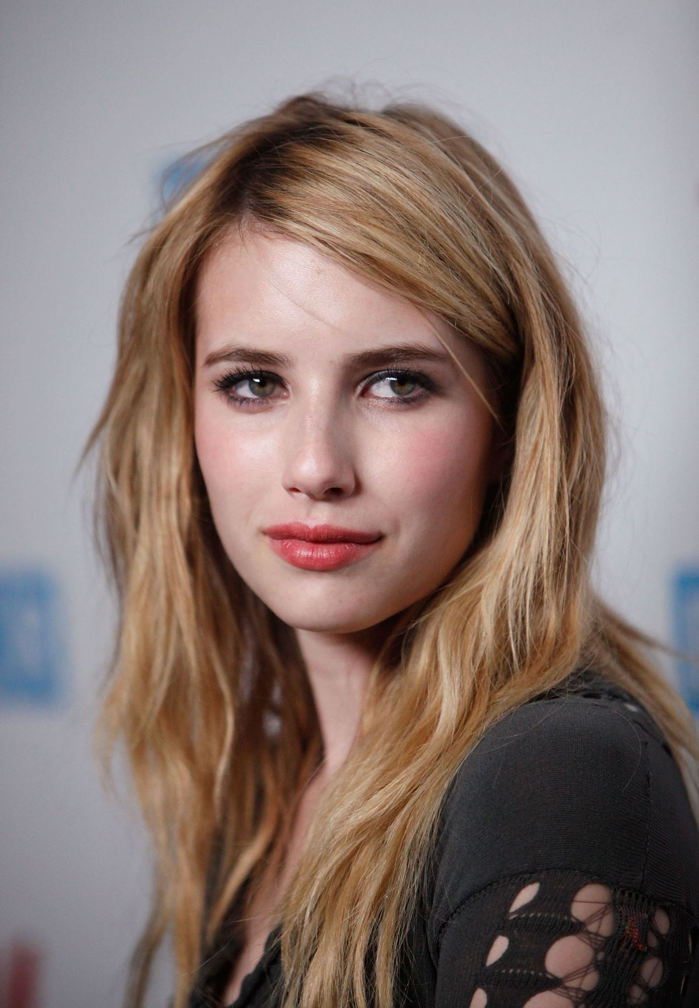 emmarobertsorg020.jpg emmarobertsorg020.jpg