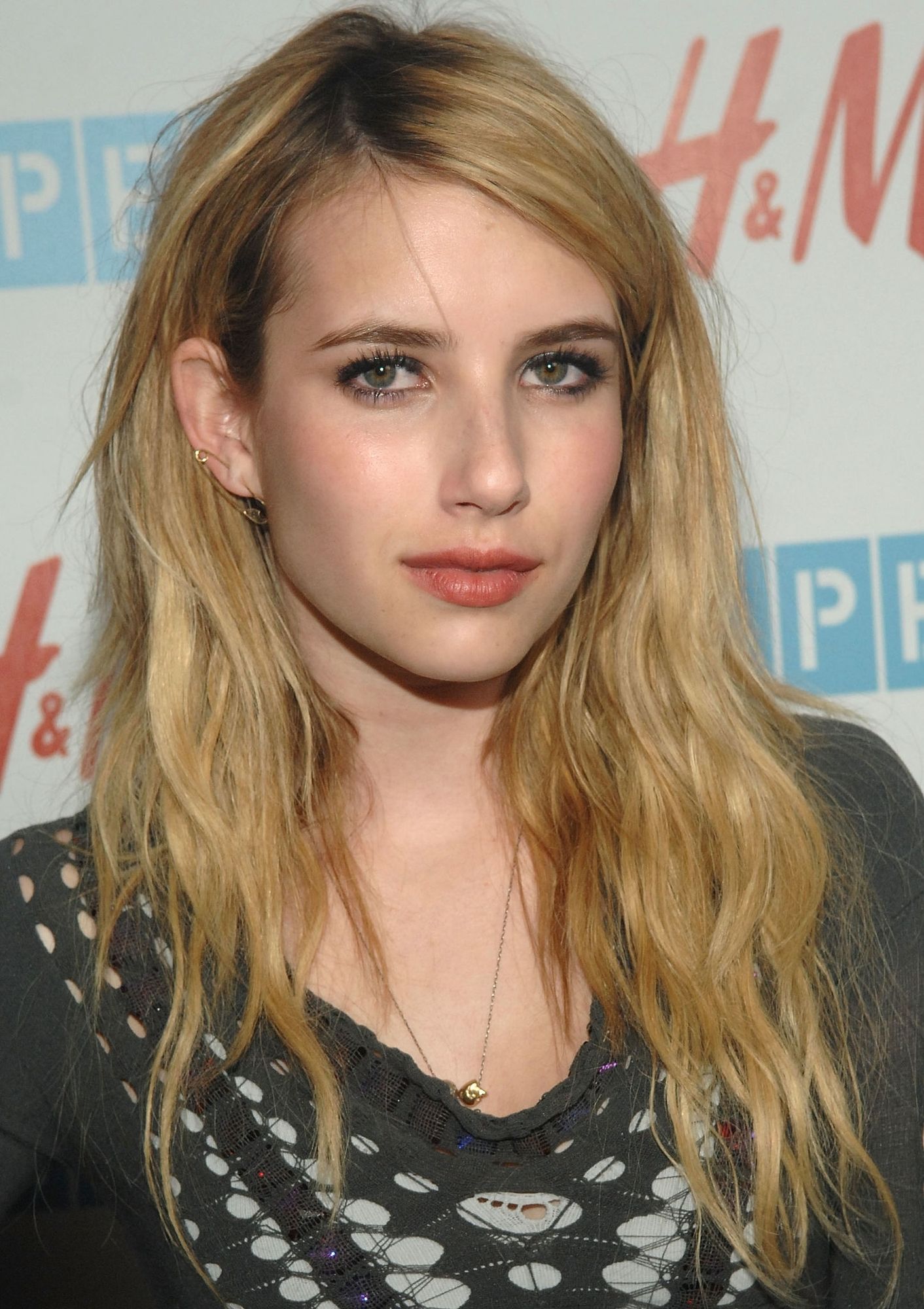 emmarobertsorg021.jpg emmarobertsorg021.jpg