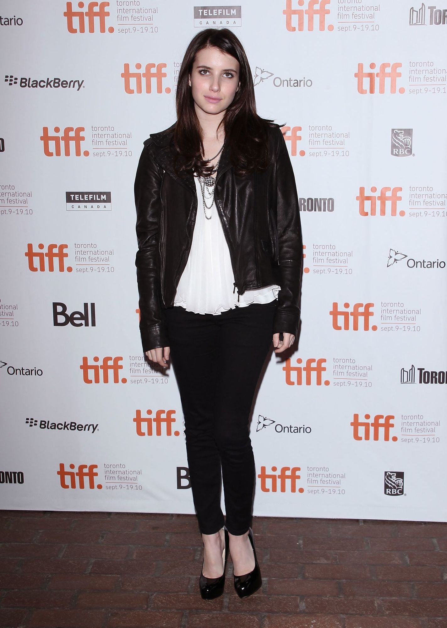 emmarobertsorg001.jpg emmarobertsorg001.jpg
