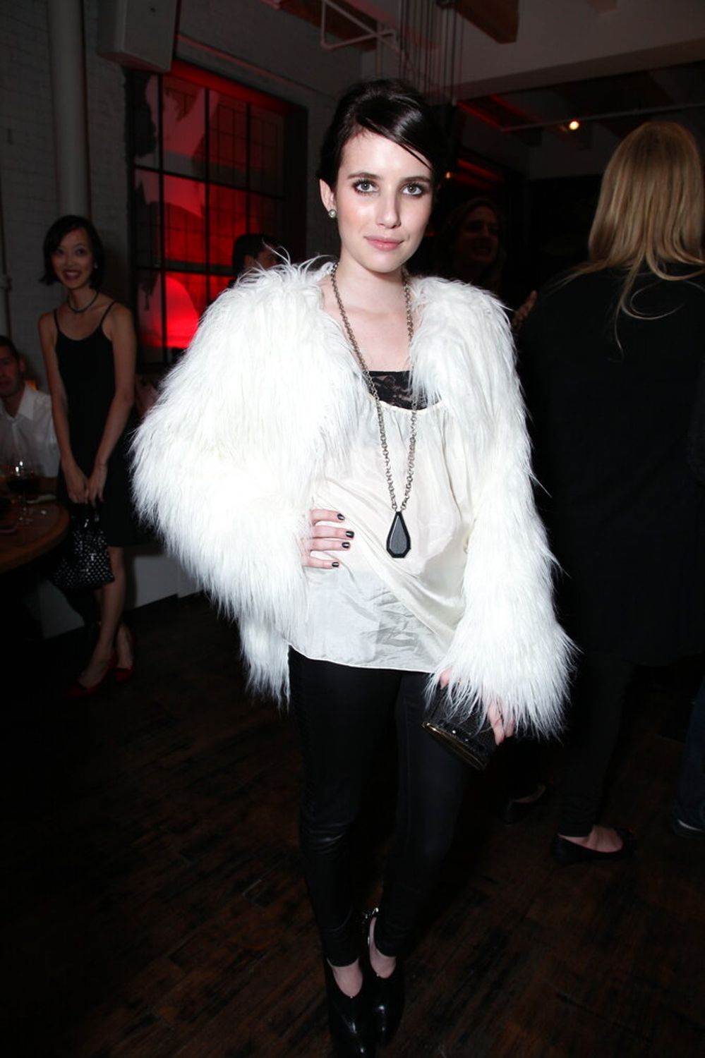 emmarobertsorg009.jpg emmarobertsorg009.jpg