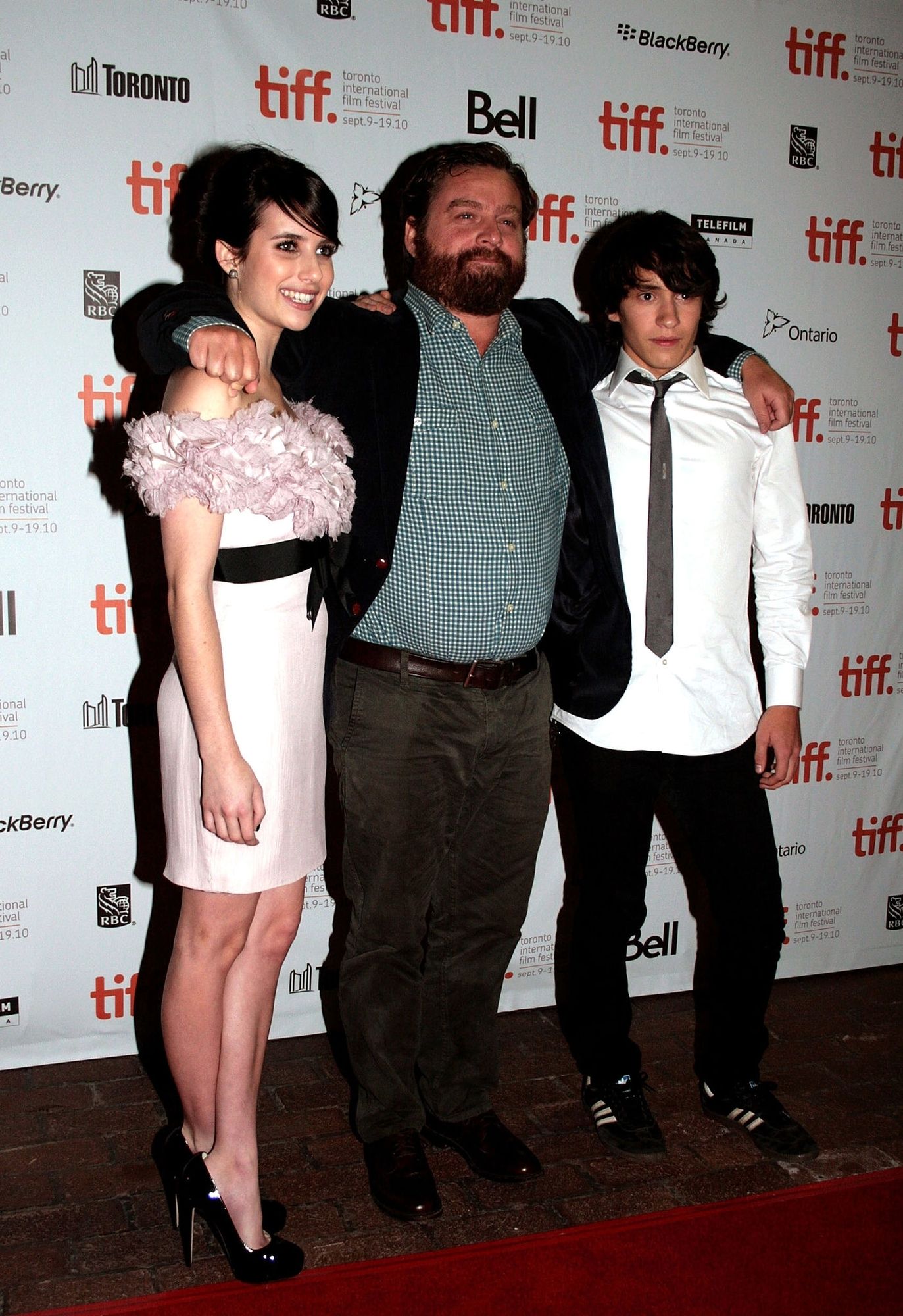 emmarobertsorg026.jpg emmarobertsorg026.jpg
