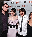 Filename=emmarobertsorg041.jpg
Filesize=158KiB
Dimensions=1500x1000
Date added=Aug 02, 2021 emmarobertsorg041.jpg