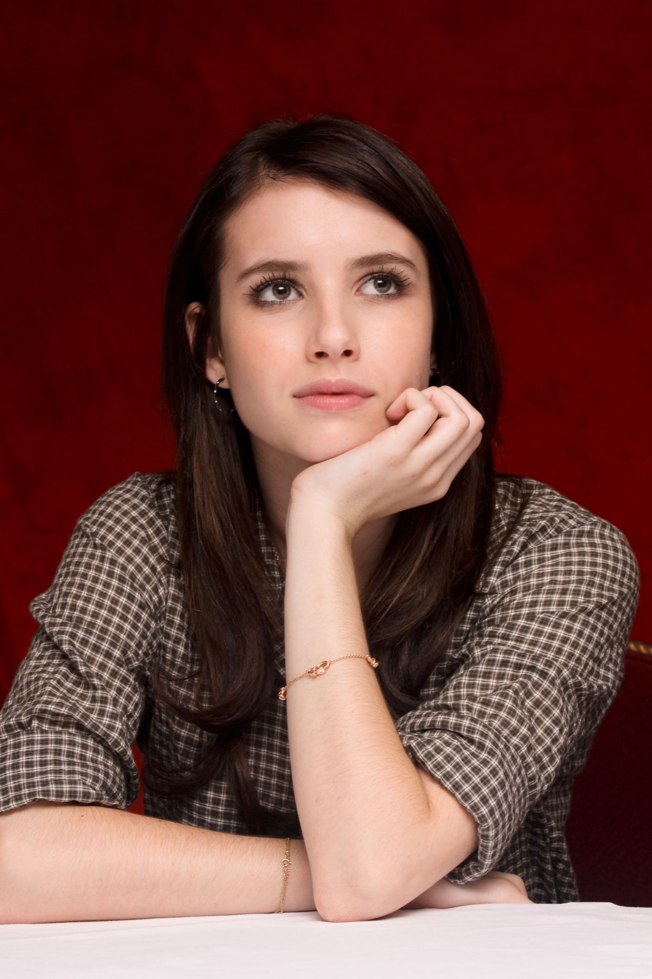 emmarobertsorg006.jpg emmarobertsorg006.jpg