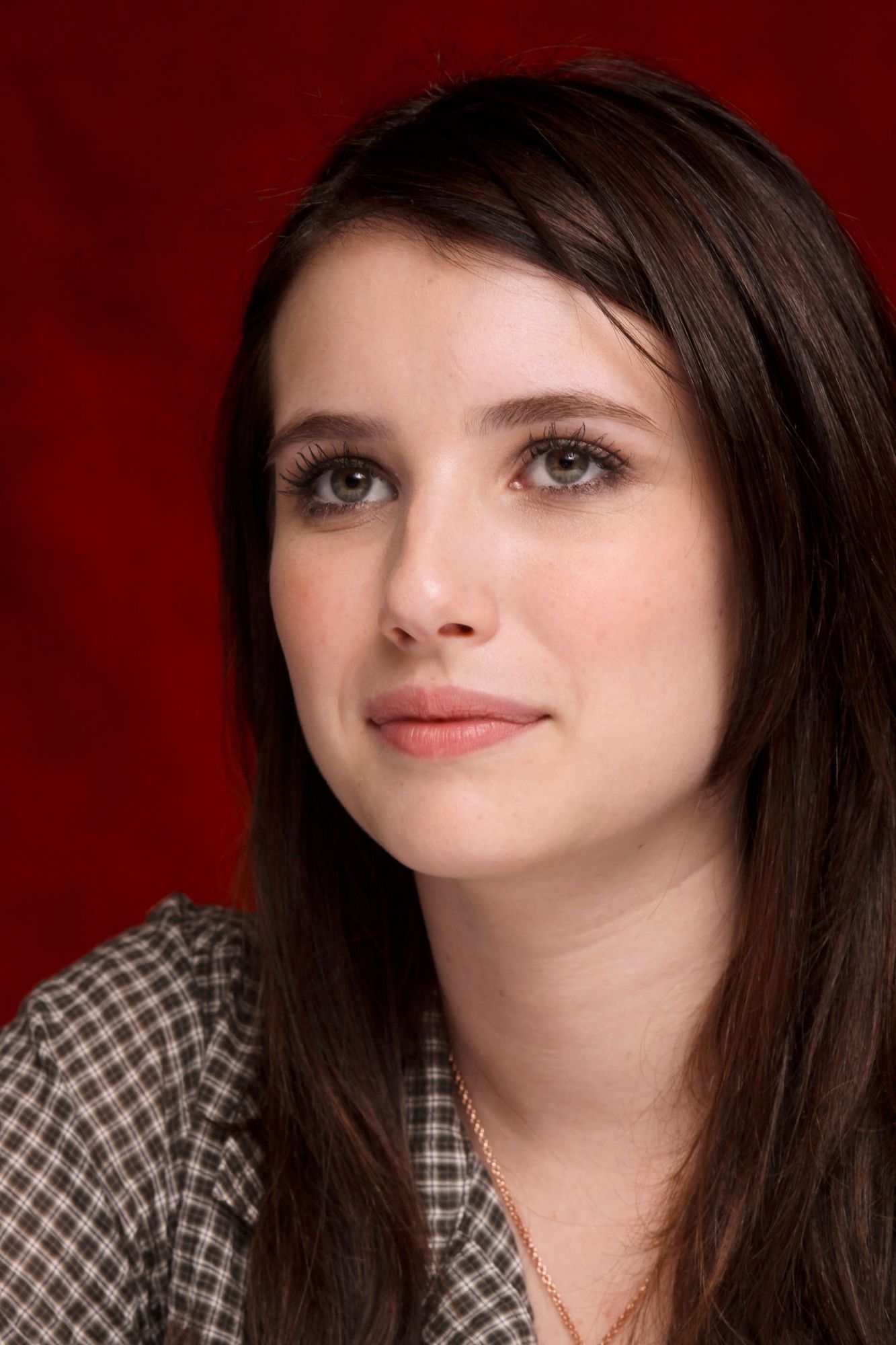 emmarobertsorg007.jpg emmarobertsorg007.jpg