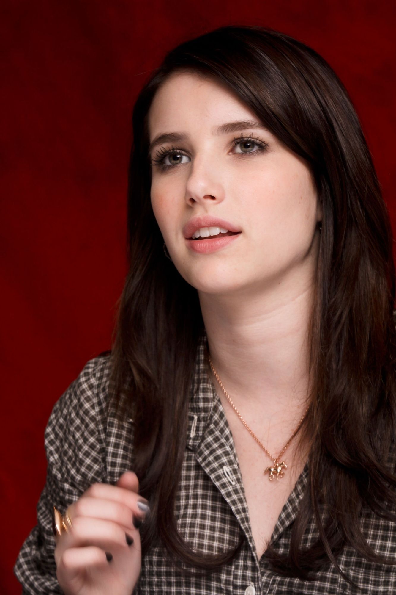 emmarobertsorg009.jpg emmarobertsorg009.jpg