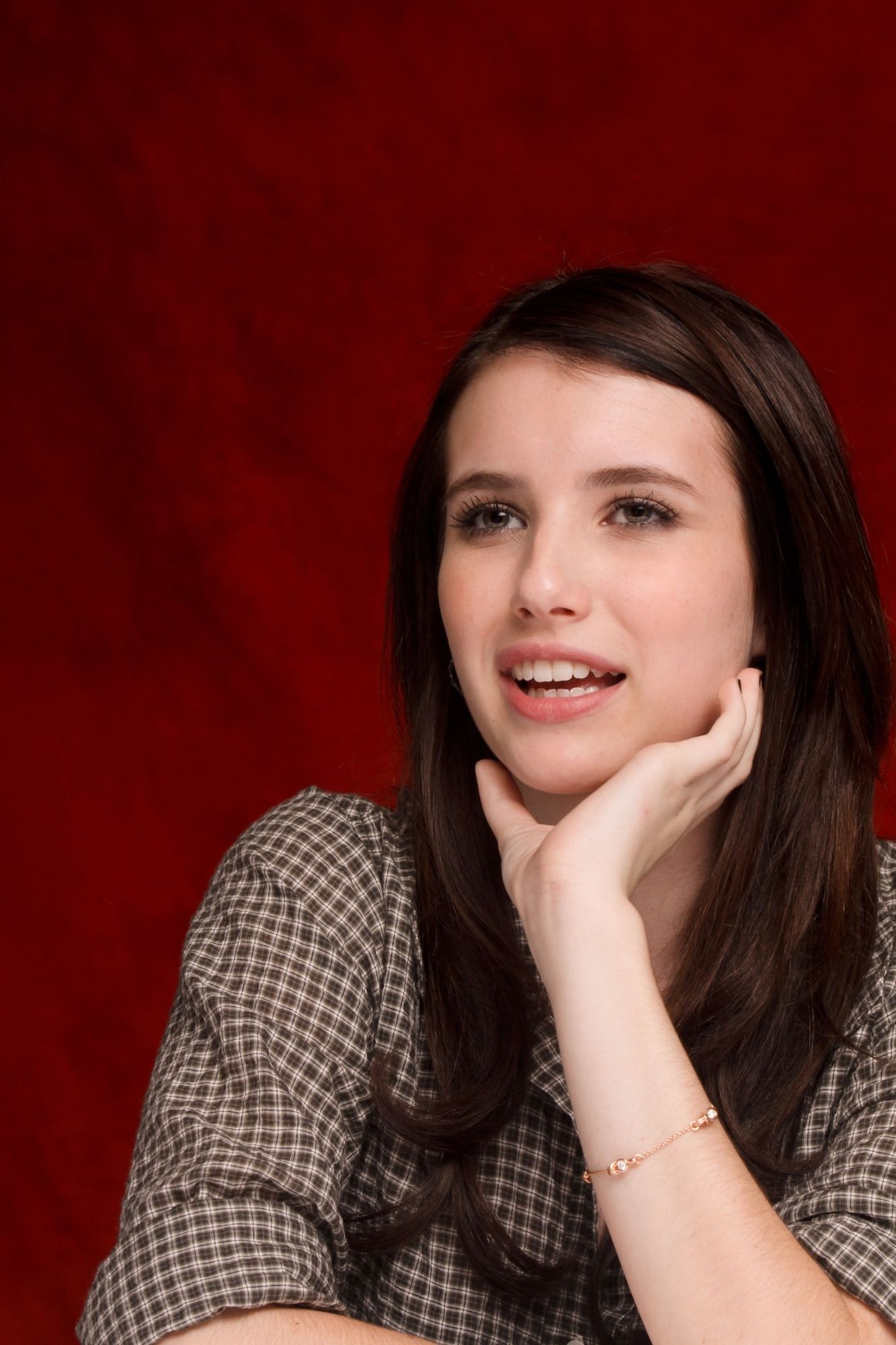 emmarobertsorg012.jpg emmarobertsorg012.jpg