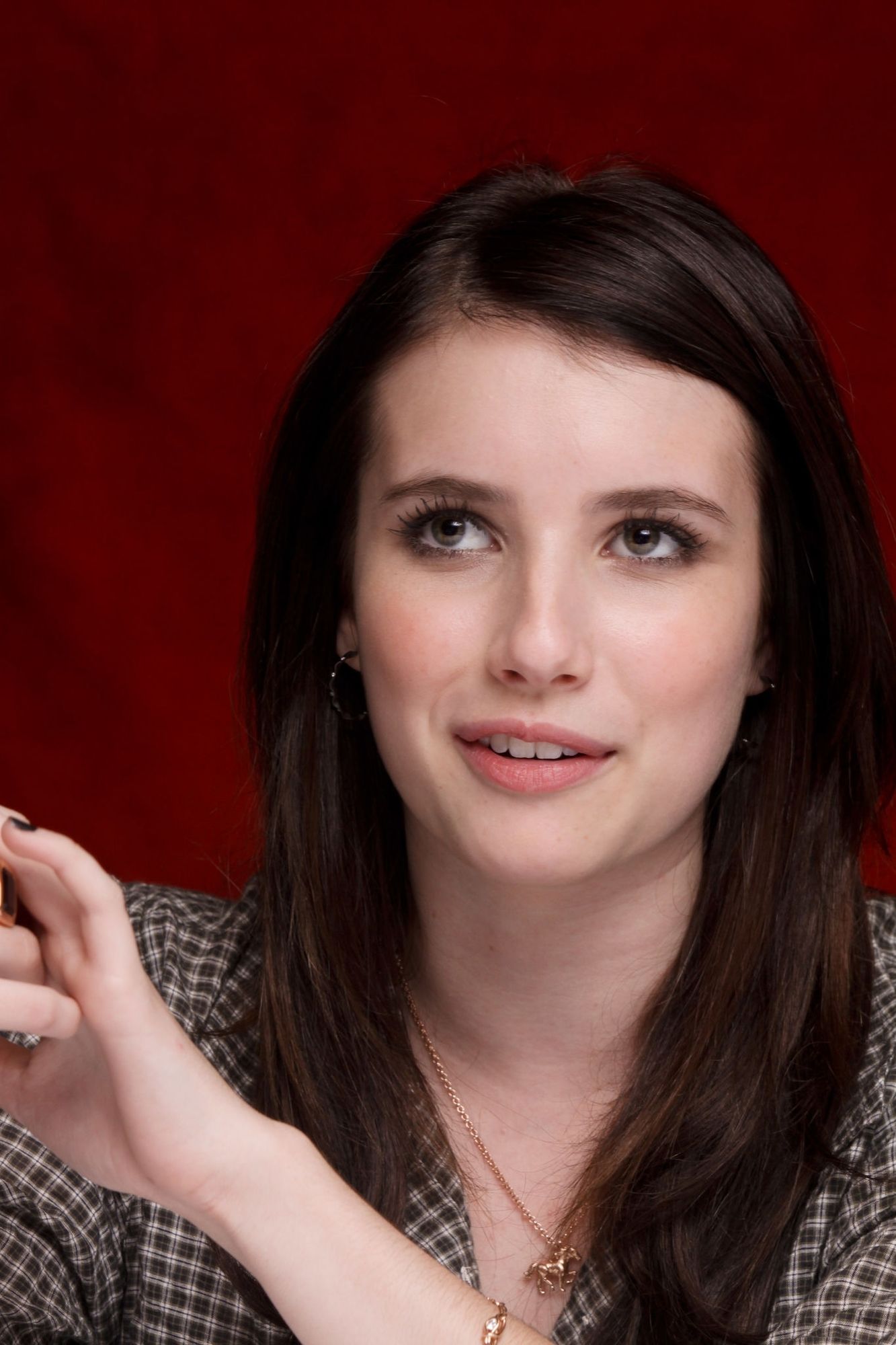 emmarobertsorg018.jpg emmarobertsorg018.jpg