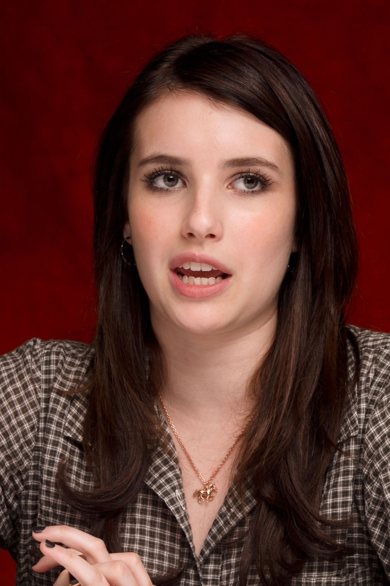 emmarobertsorg019.jpg emmarobertsorg019.jpg
