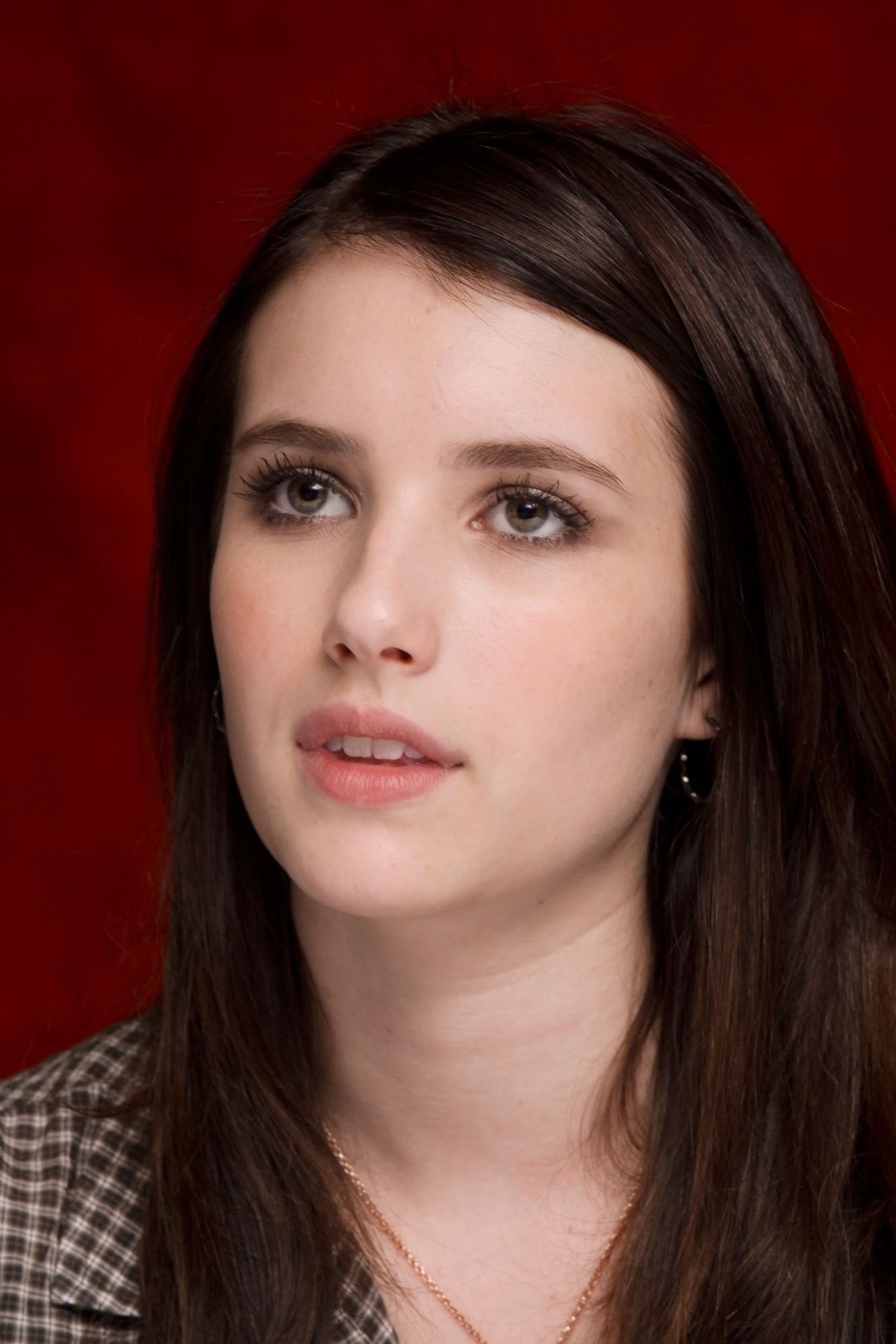 emmarobertsorg022.jpg emmarobertsorg022.jpg