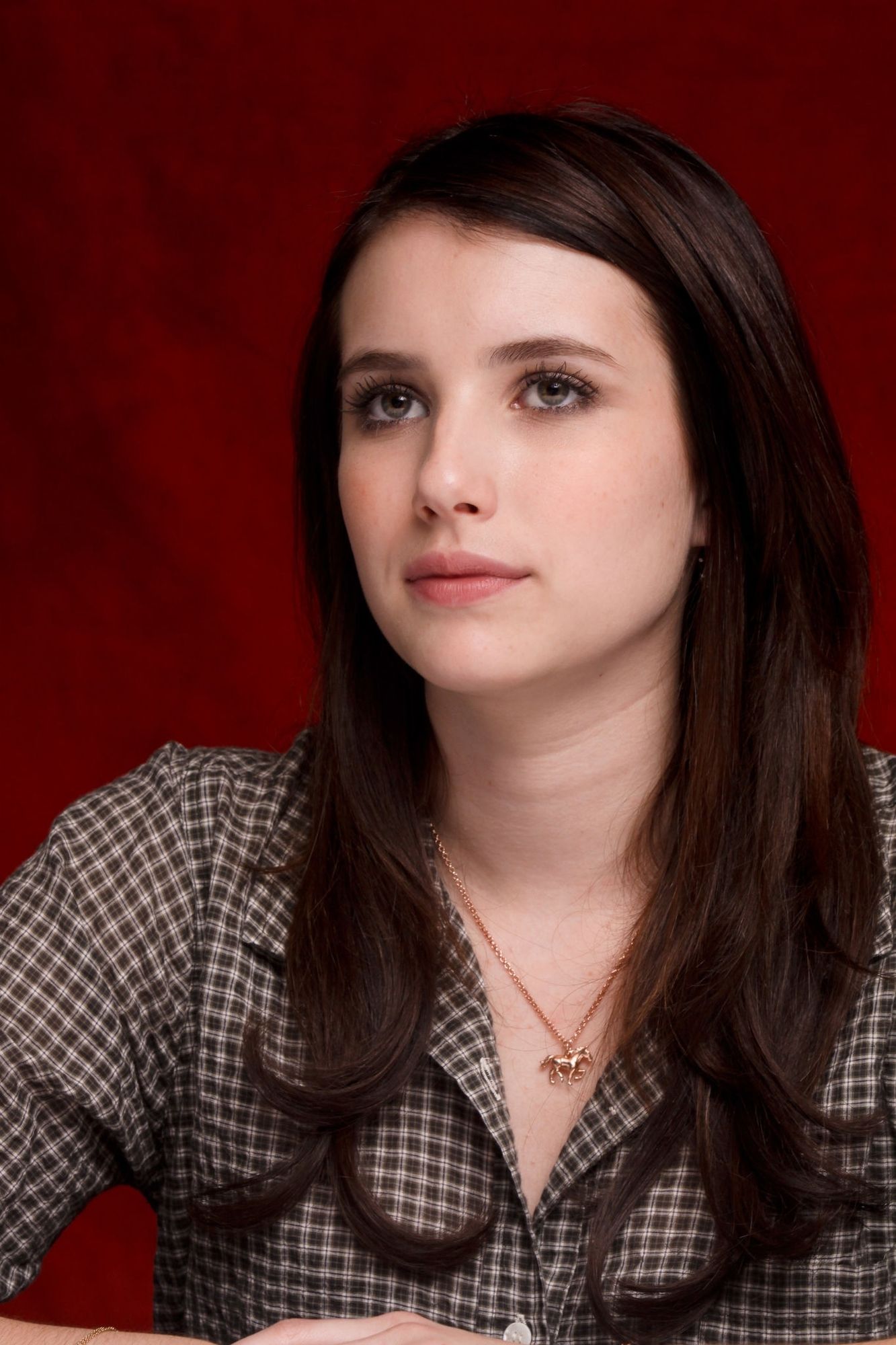 emmarobertsorg025.jpg emmarobertsorg025.jpg