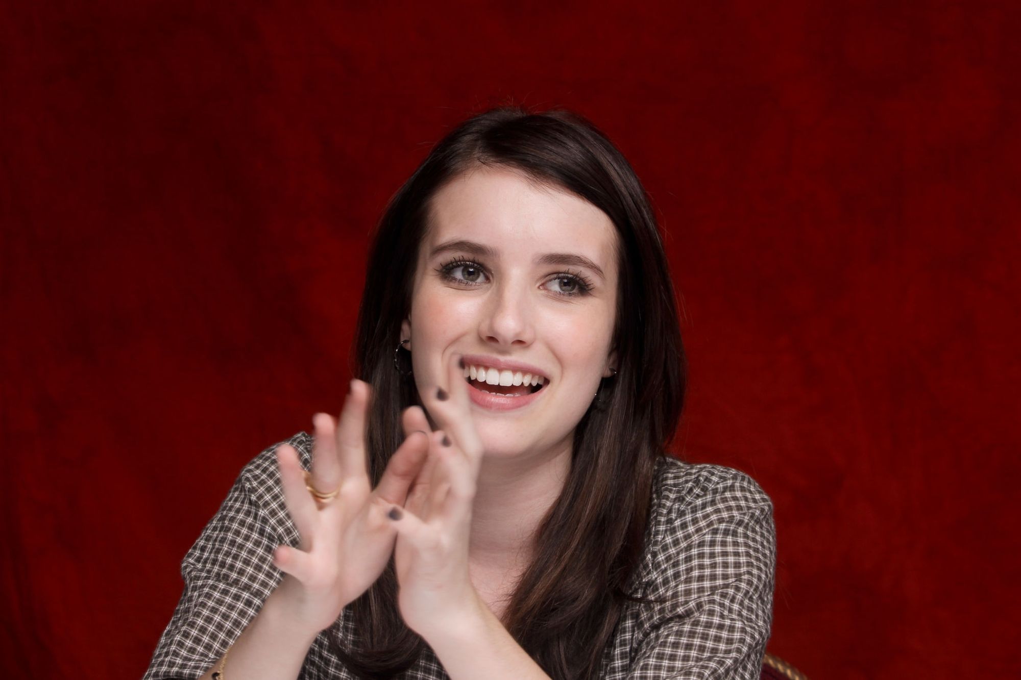 emmarobertsorg047.jpg emmarobertsorg047.jpg