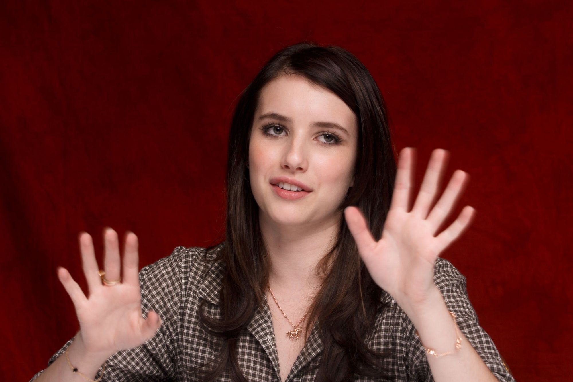 emmarobertsorg067.jpg emmarobertsorg067.jpg