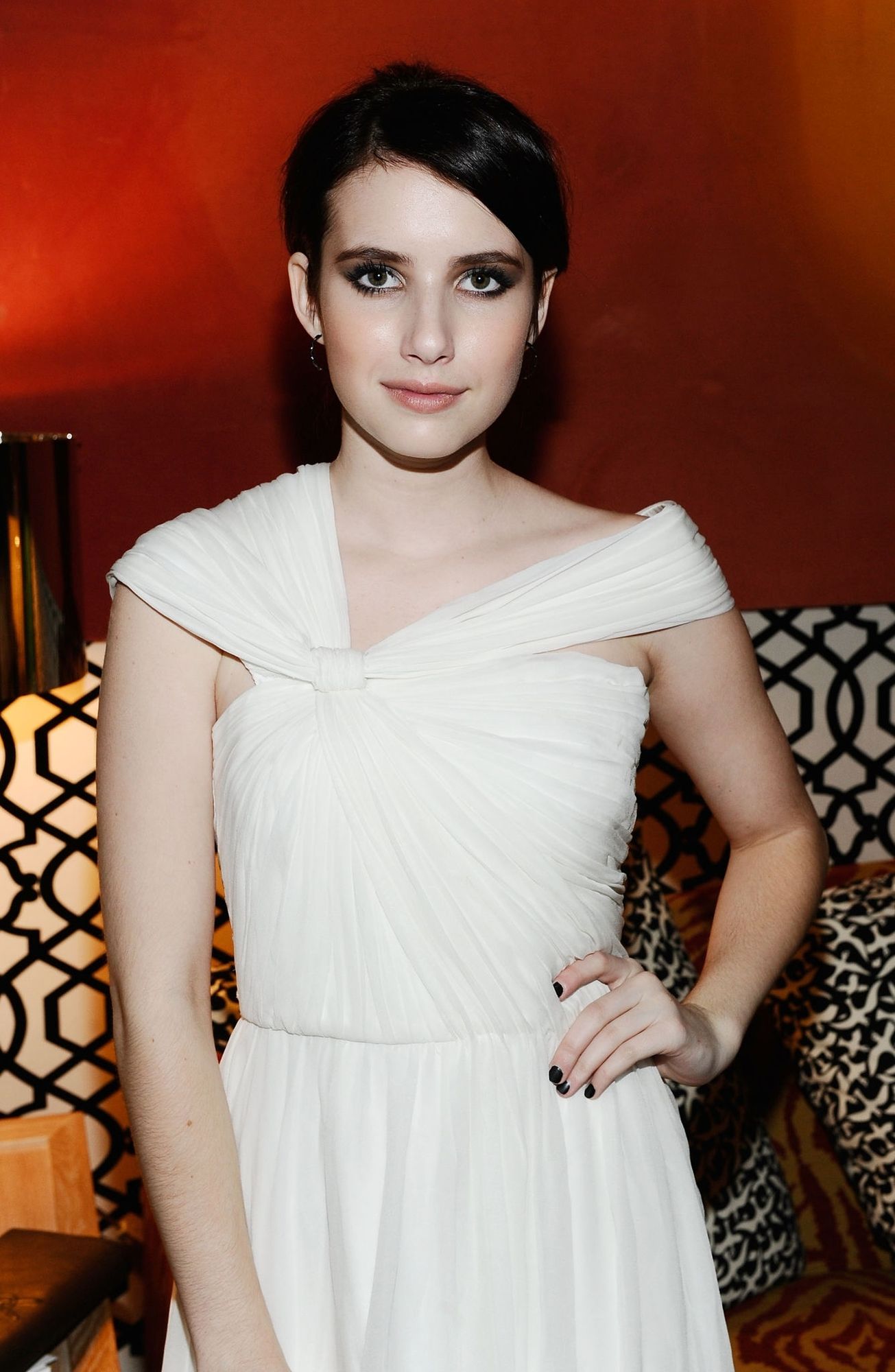 emmarobertsorg003.jpg emmarobertsorg003.jpg